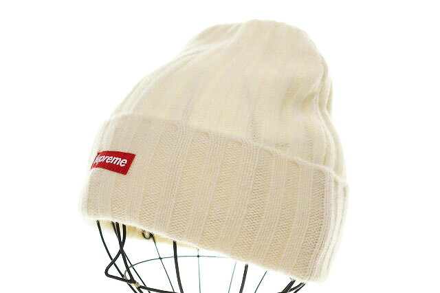 【中古】シュプリーム SUPREME SMALL BOX LOGO BEANIE WHITE スモール ボックス ロゴ ビーニー ニット カシミヤ 帽子 白 【ブランド古着ベクトル】☆AA★▲260822 メンズ 【ベクトル 古着】 260822ブランドシュプリーム SUPREME実寸サイズ頭周り：57.5cm　※実寸サイズを記載しておりますので、サイズに関するご質問はお答え致しかねます。　素材カシミヤ100％色ホワイト系 ※色に関してはこの商品の出品者の主観で判断しておりますので、カタログや正規のカラーとは言いまわしが異なる場合があります。状態あまり使用感なく、まだまだ状態の良いお品物かと思われます。 ※神経質な方はご購入をお控え下さい。あくまで中古品になりますので新品の状態とは異なる商品もございます。また店頭にて併売しておりますので、出品時と状態が異なる場合がございます。ご了承いただいた上でのご購入をご検討下さい。付属品無し 写真または説明欄に記載のない付属品などは付属しておりませんので、ご注意願いますようお願いいたします。またトラブル防止のため梱包の様子を録画しております。備考販売店は「ベクトル太田店」で検索！所在地： 群馬県太田市西矢島町621-5 TO商品のお問い合わせの回答を休止しております。＊各商品ページの商品詳細等をご確認の上ご購入ください。【中古】シュプリーム SUPREME SMALL BOX LOGO BEANIE WHITE スモール ボックス ロゴ ビーニー ニット カシミヤ 帽子 白 【ブランド古着ベクトル】☆AA★▲260822 メンズ 【ベクトル 古着】 260822状態ランク　”A”詳細については、下記および「状態ランクについて」ページをご覧ください。未使用・新品の商品ほぼ新品同様の商品使用感が少なく、かなり状態の良い商品使用感はあるが、傷や汚れの少ない商品使用感の他、傷や汚れが見られる商品かなり大きな傷みがある難あり商品※S〜CランクはUSED品となりますので、使用感をご理解の上でご入札下さい。状態ランクについてinformationブランドシュプリーム SUPREME実寸サイズ頭周り：57.5cm　※実寸サイズを記載しておりますので、サイズに関するご質問はお答え致しかねます。　素材カシミヤ100％色ホワイト系 ※色に関してはこの商品の出品者の主観で判断しておりますので、カタログや正規のカラーとは言いまわしが異なる場合があります。状態あまり使用感なく、まだまだ状態の良いお品物かと思われます。 ※神経質な方はご購入をお控え下さい。あくまで中古品になりますので新品の状態とは異なる商品もございます。また店頭にて併売しておりますので、出品時と状態が異なる場合がございます。ご了承いただいた上でのご購入をご検討下さい。付属品無し 写真または説明欄に記載のない付属品などは付属しておりませんので、ご注意願いますようお願いいたします。またトラブル防止のため梱包の様子を録画しております。備考販売店は「ベクトル太田店」で検索！所在地： 群馬県太田市西矢島町621-5 TO商品のお問い合わせの回答を休止しております。＊各商品ページの商品詳細等をご確認の上ご購入ください。本商品は一点物です他サイトや店舗にて販売している商品です。多少のお時間差にて欠品になることもございます。予めご了承頂ますようお願い致します。ベクトル・サイズガイドはこちらこの商品と同じブランドの商品を見る