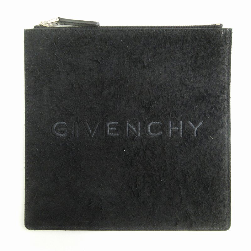 【中古】ジバンシィ GIVENCHY クラッチバック セカンド ポーチ レザー ロゴ 刺繍 黒 ブラック 鞄 レディース 【ベクトル 古着】 240509ブランドジバンシィ GIVENCHY表記サイズ-実寸サイズ持ち手の長さ：-cm　ヨコ：19cm　タテ：18.5cm　マチ：0.5cm　ショルダーの長さ：-cm　　素材レザー色黒仕様ジップポケット?1状態この商品には下記のようなダメージがあります。 ・表面に擦れ感 その他に目立ったダメージはなくまだまだご使用いただける商品です。 ※あくまでも中古品ですので掲載写真や記載内容をご確認いただき、ご理解の上ご購入ください。付属品無し備考-商品のお問い合わせの回答を休止しております。＊各商品ページの商品詳細等をご確認の上ご購入ください。【中古】ジバンシィ GIVENCHY クラッチバック セカンド ポーチ レザー ロゴ 刺繍 黒 ブラック 鞄 レディース 【ベクトル 古着】 240509状態ランク　”AB”詳細については、下記および「状態ランクについて」ページをご覧ください。未使用・新品の商品ほぼ新品同様の商品使用感が少なく、かなり状態の良い商品使用感はあるが、傷や汚れの少ない商品使用感の他、傷や汚れが見られる商品かなり大きな傷みがある難あり商品※S〜CランクはUSED品となりますので、使用感をご理解の上でご入札下さい。状態ランクについてinformationブランドジバンシィ GIVENCHY表記サイズ-実寸サイズ持ち手の長さ：-cm　ヨコ：19cm　タテ：18.5cm　マチ：0.5cm　ショルダーの長さ：-cm　　素材レザー色黒仕様ジップポケット?1状態この商品には下記のようなダメージがあります。 ・表面に擦れ感 その他に目立ったダメージはなくまだまだご使用いただける商品です。 ※あくまでも中古品ですので掲載写真や記載内容をご確認いただき、ご理解の上ご購入ください。付属品無し備考-商品のお問い合わせの回答を休止しております。＊各商品ページの商品詳細等をご確認の上ご購入ください。本商品は一点物です他サイトや店舗にて販売している商品です。多少のお時間差にて欠品になることもございます。予めご了承頂ますようお願い致します。ベクトル・サイズガイドはこちらこの商品と同じブランドの商品を見る