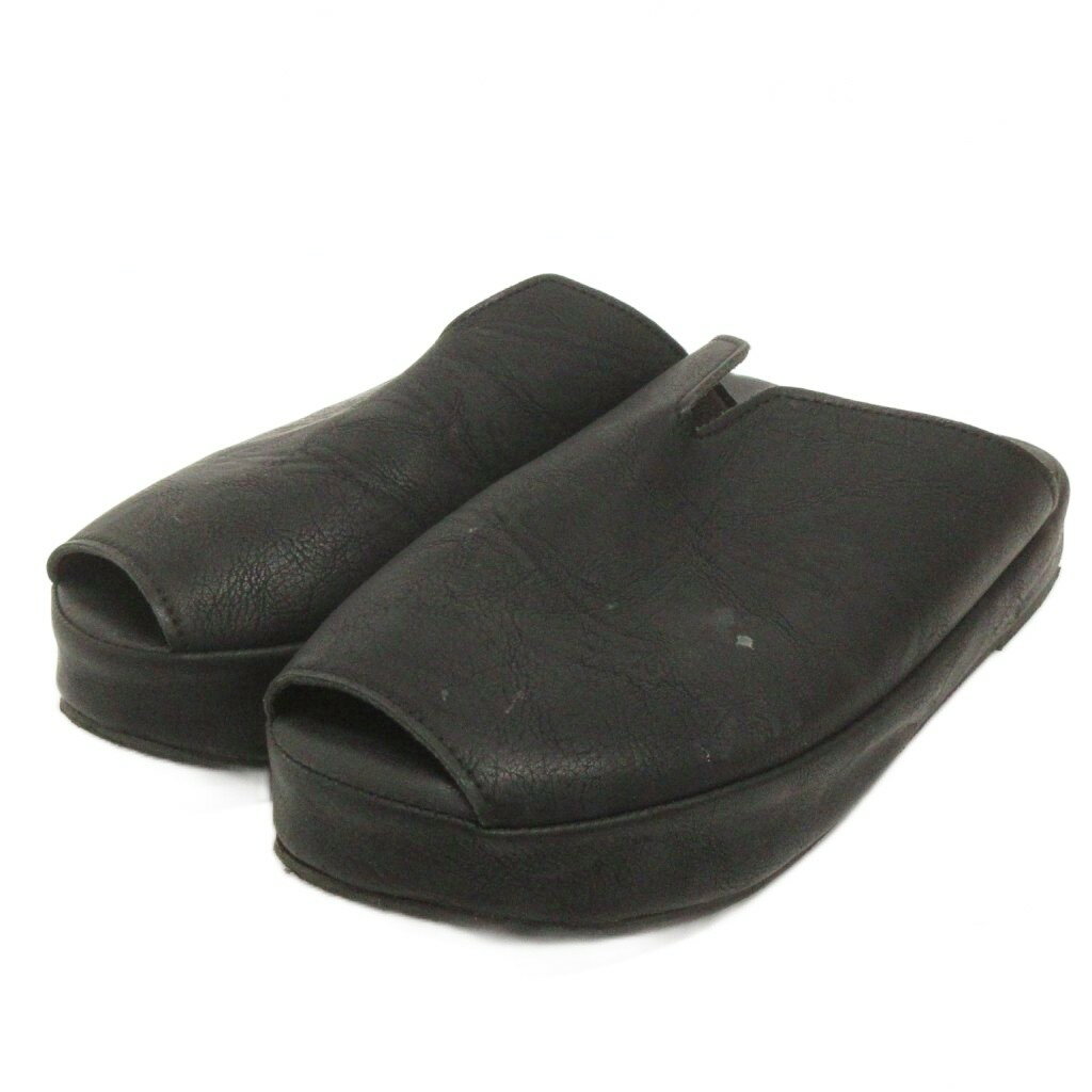 【中古】アンティカ Antiqua サボサンダル オープントゥ レザー 黒 ブラック LL メンズ 【ベクトル 古着】 251107表記サイズLL実寸サイズ最大幅：10cm　アウトソール：27cm　インソール 25.0cm　素材レザー色ブラック仕様-状態・ソールに汚れ ・表面に汚れ、履きじわ その他に目立ったダメージはなく、問題なくご使用いただける商品です。 ※あくまでも中古品ですので掲載写真や記載内容をご確認いただき、ご理解の上ご購入ください。付属品なし商品のお問い合わせの回答を休止しております。＊各商品ページの商品詳細等をご確認の上ご購入ください。【中古】アンティカ Antiqua サボサンダル オープントゥ レザー 黒 ブラック LL メンズ 【ベクトル 古着】 251107状態ランク　”AB”詳細については、下記および「状態ランクについて」ページをご覧ください。未使用・新品の商品ほぼ新品同様の商品使用感が少なく、かなり状態の良い商品使用感はあるが、傷や汚れの少ない商品使用感の他、傷や汚れが見られる商品かなり大きな傷みがある難あり商品※S〜CランクはUSED品となりますので、使用感をご理解の上でご入札下さい。状態ランクについてinformation表記サイズLL実寸サイズ最大幅：10cm　アウトソール：27cm　インソール 25.0cm　素材レザー色ブラック仕様-状態・ソールに汚れ ・表面に汚れ、履きじわ その他に目立ったダメージはなく、問題なくご使用いただける商品です。 ※あくまでも中古品ですので掲載写真や記載内容をご確認いただき、ご理解の上ご購入ください。付属品なし商品のお問い合わせの回答を休止しております。＊各商品ページの商品詳細等をご確認の上ご購入ください。本商品は一点物です他サイトや店舗にて販売している商品です。多少のお時間差にて欠品になることもございます。予めご了承頂ますようお願い致します。ベクトル・サイズガイドはこちらこの商品と同じブランドの商品を見る