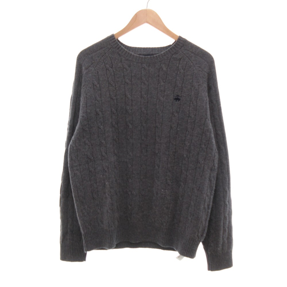 【中古】ブルックスブラザーズ BROOKS BROTHERS クルーネックセーター ケーブルニット ウール GFロゴ L グレー系 /UO ■GY74 メンズ 【ベクトル 古着】 260424ブランドブルックスブラザーズ BROOKS BROTHERS表記サイズL実寸サイズ身幅：61cm　着丈：71cm　ゆき丈：89cm　　素材毛色グレー系状態・前身頃に小穴 ※全体的に中古品としての使用感とダメージがありますが、通常使用には支障のない商品です。 掲載写真や記載内容をご確認いただき、ご理解の上ご購入ください。備考100096418 株式会社ブルックスブラザーズジャパン こちらのお品物は店舗で保管しておらず、店頭販売出来かねます。（※お取り寄せも出来かねます）商品のお問い合わせの回答を休止しております。＊各商品ページの商品詳細等をご確認の上ご購入ください。【中古】ブルックスブラザーズ BROOKS BROTHERS クルーネックセーター ケーブルニット ウール GFロゴ L グレー系 /UO ■GY74 メンズ 【ベクトル 古着】 260424状態ランク　”B”詳細については、下記および「状態ランクについて」ページをご覧ください。未使用・新品の商品ほぼ新品同様の商品使用感が少なく、かなり状態の良い商品使用感はあるが、傷や汚れの少ない商品使用感の他、傷や汚れが見られる商品かなり大きな傷みがある難あり商品※S〜CランクはUSED品となりますので、使用感をご理解の上でご入札下さい。状態ランクについてinformationブランドブルックスブラザーズ BROOKS BROTHERS表記サイズL実寸サイズ身幅：61cm　着丈：71cm　ゆき丈：89cm　　素材毛色グレー系状態・前身頃に小穴 ※全体的に中古品としての使用感とダメージがありますが、通常使用には支障のない商品です。 掲載写真や記載内容をご確認いただき、ご理解の上ご購入ください。備考100096418 株式会社ブルックスブラザーズジャパン こちらのお品物は店舗で保管しておらず、店頭販売出来かねます。（※お取り寄せも出来かねます）商品のお問い合わせの回答を休止しております。＊各商品ページの商品詳細等をご確認の上ご購入ください。本商品は一点物です他サイトや店舗にて販売している商品です。多少のお時間差にて欠品になることもございます。予めご了承頂ますようお願い致します。ベクトル・サイズガイドはこちらこの商品と同じブランドの商品を見る