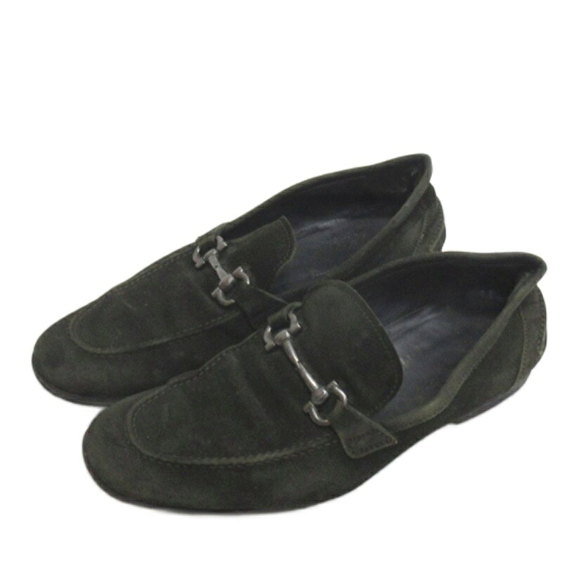 【中古】サルヴァトーレフェラガモ Salvatore Ferragamo ビット ローファー スエード グリーン系 6.5EEE ジャンク メンズ 【ベクトル 古着】 260705ブランドサルヴァトーレフェラガモ Salvatore Ferragamo表記サイズ6.5EEE/25cm実寸サイズ最大幅：9 cm　アウトソール：27.5cm　　状態・型崩れ、ダメージ 破れ、ソール剥がれ、汚れあり 上記の状態につき、ジャンク品扱いとさせていただきます。 ※ジャンク品につきましては、返品・交換・修理・動作保証は承っておりません。現状をよくご理解の上ご検討ください。付属品※付属品については詳細欄の記載があるもの又は写真に写っているものが全てになります。商品のお問い合わせの回答を休止しております。＊各商品ページの商品詳細等をご確認の上ご購入ください。【中古】サルヴァトーレフェラガモ Salvatore Ferragamo ビット ローファー スエード グリーン系 6.5EEE ジャンク メンズ 【ベクトル 古着】 260705状態ランク　”D”詳細については、下記および「状態ランクについて」ページをご覧ください。未使用・新品の商品ほぼ新品同様の商品使用感が少なく、かなり状態の良い商品使用感はあるが、傷や汚れの少ない商品使用感の他、傷や汚れが見られる商品かなり大きな傷みがある難あり商品※S〜CランクはUSED品となりますので、使用感をご理解の上でご入札下さい。状態ランクについてinformationブランドサルヴァトーレフェラガモ Salvatore Ferragamo表記サイズ6.5EEE/25cm実寸サイズ最大幅：9 cm　アウトソール：27.5cm　　状態・型崩れ、ダメージ 破れ、ソール剥がれ、汚れあり 上記の状態につき、ジャンク品扱いとさせていただきます。 ※ジャンク品につきましては、返品・交換・修理・動作保証は承っておりません。現状をよくご理解の上ご検討ください。付属品※付属品については詳細欄の記載があるもの又は写真に写っているものが全てになります。商品のお問い合わせの回答を休止しております。＊各商品ページの商品詳細等をご確認の上ご購入ください。本商品は一点物です他サイトや店舗にて販売している商品です。多少のお時間差にて欠品になることもございます。予めご了承頂ますようお願い致します。ベクトル・サイズガイドはこちらこの商品と同じブランドの商品を見る