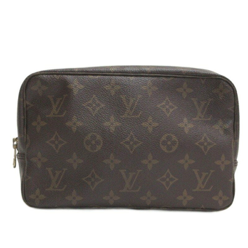 【中古】ルイヴィトン LOUIS VUITTON モノグラム ヴィンテージ トゥルーストワレット23 セカンドバッグ ポーチ ブラウン M47524 レディース 【ベクトル 古着】 260731ブランドルイヴィトン LOUIS VUITTON実寸サイズヨコ：23.5cm　タテ：15cm　マチ：6cm　　色ブラウン状態・表面若干ベタつきあり ・内側に汚れ その他に目立ったダメージはなく、問題なくご使用いただける商品です。 ※あくまでも中古品ですので掲載写真や記載内容をご確認いただき、ご理解の上ご購入ください。備考製造番号：TH8067 フランス製商品のお問い合わせの回答を休止しております。＊各商品ページの商品詳細等をご確認の上ご購入ください。【中古】ルイヴィトン LOUIS VUITTON モノグラム ヴィンテージ トゥルーストワレット23 セカンドバッグ ポーチ ブラウン M47524 レディース 【ベクトル 古着】 260731状態ランク　”AB”詳細については、下記および「状態ランクについて」ページをご覧ください。未使用・新品の商品ほぼ新品同様の商品使用感が少なく、かなり状態の良い商品使用感はあるが、傷や汚れの少ない商品使用感の他、傷や汚れが見られる商品かなり大きな傷みがある難あり商品※S〜CランクはUSED品となりますので、使用感をご理解の上でご入札下さい。状態ランクについてinformationブランドルイヴィトン LOUIS VUITTON実寸サイズヨコ：23.5cm　タテ：15cm　マチ：6cm　　色ブラウン状態・表面若干ベタつきあり ・内側に汚れ その他に目立ったダメージはなく、問題なくご使用いただける商品です。 ※あくまでも中古品ですので掲載写真や記載内容をご確認いただき、ご理解の上ご購入ください。備考製造番号：TH8067 フランス製商品のお問い合わせの回答を休止しております。＊各商品ページの商品詳細等をご確認の上ご購入ください。本商品は一点物です他サイトや店舗にて販売している商品です。多少のお時間差にて欠品になることもございます。予めご了承頂ますようお願い致します。ベクトル・サイズガイドはこちらこの商品と同じブランドの商品を見る
