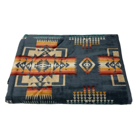 【中古】未使用品 ペンドルトン PENDLETON バスタオル ブランケット 総柄 青 ブルー アイボリー 黄 イエロー 赤 レッド 緑 グリーン XB233-53803 ※TP メンズ レディース 【ベクトル 古着】 240225ブランドペンドルトン PENDLETON表記サイズ101cm×177cm実寸サイズ101cm×177cm　素材コットン100％色青・アイボリー・黄・赤 ※色に関してはこの出品者の主観で判断しておりますので、カタログや正規のカラーとは言い回しが異なる場合があります。状態タグ付きの未使用品です。 ※未使用品・新品同様の商品ではございますが、一度は一般の方の手に渡り、個人で保管されていた商品です。 また、保管・陳列時の薄いスレなど微細な状態変化が見られる場合がございます。ご理解の上ご購入ください。 商品のお問い合わせの回答を休止しております。＊各商品ページの商品詳細等をご確認の上ご購入ください。【中古】未使用品 ペンドルトン PENDLETON バスタオル ブランケット 総柄 青 ブルー アイボリー 黄 イエロー 赤 レッド 緑 グリーン XB233-53803 ※TP メンズ レディース 【ベクトル 古着】 240225状態ランク　”S”詳細については、下記および「状態ランクについて」ページをご覧ください。未使用・新品の商品ほぼ新品同様の商品使用感が少なく、かなり状態の良い商品使用感はあるが、傷や汚れの少ない商品使用感の他、傷や汚れが見られる商品かなり大きな傷みがある難あり商品※S〜CランクはUSED品となりますので、使用感をご理解の上でご入札下さい。状態ランクについてinformationブランドペンドルトン PENDLETON表記サイズ101cm×177cm実寸サイズ101cm×177cm　素材コットン100％色青・アイボリー・黄・赤 ※色に関してはこの出品者の主観で判断しておりますので、カタログや正規のカラーとは言い回しが異なる場合があります。状態タグ付きの未使用品です。 ※未使用品・新品同様の商品ではございますが、一度は一般の方の手に渡り、個人で保管されていた商品です。 また、保管・陳列時の薄いスレなど微細な状態変化が見られる場合がございます。ご理解の上ご購入ください。 商品のお問い合わせの回答を休止しております。＊各商品ページの商品詳細等をご確認の上ご購入ください。本商品は一点物です他サイトや店舗にて販売している商品です。多少のお時間差にて欠品になることもございます。予めご了承頂ますようお願い致します。ベクトル・サイズガイドはこちらこの商品と同じブランドの商品を見る