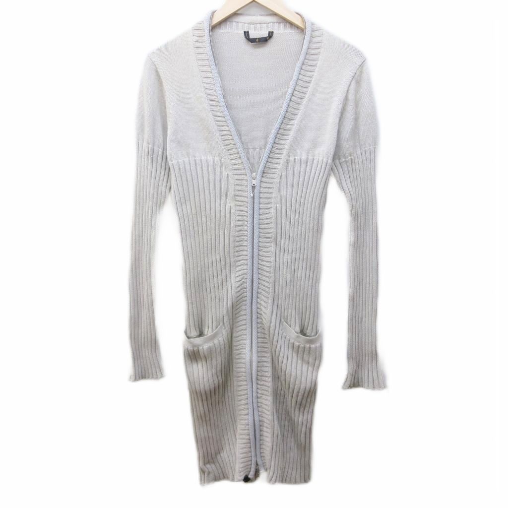 【中古】アトウ ato ロングカーディガン リブニット ジップアップ 切替 コットン F ライトグレー 系 0414 メンズ 【ベクトル 古着】 260414ブランドアトウ ato表記サイズF実寸サイズ肩幅：37-41cm　身幅：49-53cm　着丈：98cm　袖丈：67cm　　素材綿100%色ライトグレー 系仕様--状態襟・腹部・袖・裾ファスナー付近・背中など薄い汚れが複数ありますが、その他に目立ったダメージはなく、問題なくご使用いただける商品です。 ※あくまでも中古品ですので掲載写真や記載内容をご確認いただき、ご理解の上ご購入ください。付属品--備考AM8A-K03 こちらのお品物は店舗で保管しておらず、店頭販売は出来かねます。（※お取り寄せも出来かねます） また、ご質問への返答には、お時間を頂く場合がございます。予めご了承下さい。商品のお問い合わせの回答を休止しております。＊各商品ページの商品詳細等をご確認の上ご購入ください。【中古】アトウ ato ロングカーディガン リブニット ジップアップ 切替 コットン F ライトグレー 系 0414 メンズ 【ベクトル 古着】 260414状態ランク　”AB”詳細については、下記および「状態ランクについて」ページをご覧ください。未使用・新品の商品ほぼ新品同様の商品使用感が少なく、かなり状態の良い商品使用感はあるが、傷や汚れの少ない商品使用感の他、傷や汚れが見られる商品かなり大きな傷みがある難あり商品※S〜CランクはUSED品となりますので、使用感をご理解の上でご入札下さい。状態ランクについてinformationブランドアトウ ato表記サイズF実寸サイズ肩幅：37-41cm　身幅：49-53cm　着丈：98cm　袖丈：67cm　　素材綿100%色ライトグレー 系仕様--状態襟・腹部・袖・裾ファスナー付近・背中など薄い汚れが複数ありますが、その他に目立ったダメージはなく、問題なくご使用いただける商品です。 ※あくまでも中古品ですので掲載写真や記載内容をご確認いただき、ご理解の上ご購入ください。付属品--備考AM8A-K03 こちらのお品物は店舗で保管しておらず、店頭販売は出来かねます。（※お取り寄せも出来かねます） また、ご質問への返答には、お時間を頂く場合がございます。予めご了承下さい。商品のお問い合わせの回答を休止しております。＊各商品ページの商品詳細等をご確認の上ご購入ください。本商品は一点物です他サイトや店舗にて販売している商品です。多少のお時間差にて欠品になることもございます。予めご了承頂ますようお願い致します。ベクトル・サイズガイドはこちらこの商品と同じブランドの商品を見る