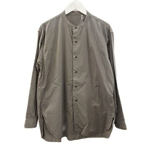 【中古】キャプテン サンシャイン KAPTAIN SUNSHINE KS22FSH03 GARMENT DYED STAND COLLAR SHIRT スタンドカラーシャツ 36 グレー 長袖 ボタンシャツ トップス メンズ 【ベクトル 古着】 260809ブランドキャプテン サンシャイン KAPTAIN SUNSHINE実寸サイズ肩幅：49cm　身幅：58cm　着丈：80cm　袖丈：61cm　　素材綿色グレー仕様スタンドカラー状態その他に目立ったダメージはなく、問題なくご使用いただける商品です。 ※あくまでも中古品ですので掲載写真や記載内容をご確認いただき、ご理解の上ご購入ください。商品のお問い合わせの回答を休止しております。＊各商品ページの商品詳細等をご確認の上ご購入ください。【中古】キャプテン サンシャイン KAPTAIN SUNSHINE KS22FSH03 GARMENT DYED STAND COLLAR SHIRT スタンドカラーシャツ 36 グレー 長袖 ボタンシャツ トップス メンズ 【ベクトル 古着】 260809状態ランク　”AB”詳細については、下記および「状態ランクについて」ページをご覧ください。未使用・新品の商品ほぼ新品同様の商品使用感が少なく、かなり状態の良い商品使用感はあるが、傷や汚れの少ない商品使用感の他、傷や汚れが見られる商品かなり大きな傷みがある難あり商品※S〜CランクはUSED品となりますので、使用感をご理解の上でご入札下さい。状態ランクについてinformationブランドキャプテン サンシャイン KAPTAIN SUNSHINE実寸サイズ肩幅：49cm　身幅：58cm　着丈：80cm　袖丈：61cm　　素材綿色グレー仕様スタンドカラー状態その他に目立ったダメージはなく、問題なくご使用いただける商品です。 ※あくまでも中古品ですので掲載写真や記載内容をご確認いただき、ご理解の上ご購入ください。商品のお問い合わせの回答を休止しております。＊各商品ページの商品詳細等をご確認の上ご購入ください。本商品は一点物です他サイトや店舗にて販売している商品です。多少のお時間差にて欠品になることもございます。予めご了承頂ますようお願い致します。ベクトル・サイズガイドはこちらこの商品と同じブランドの商品を見る