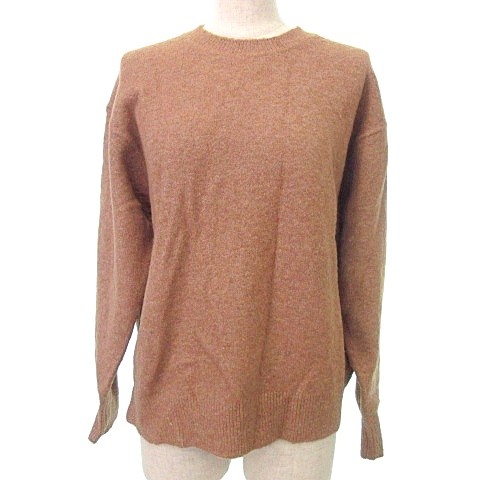 【中古】ユニクロ UNIQLO ニット セーター L 無地 茶 ブラウン ■GY54 A0122 レディース 【ベクトル 古着】 260122ブランドユニクロ UNIQLO表記サイズL実寸サイズ肩幅：50cm　身幅：52cm　着丈：64.5cm　袖丈：53cm　　素材写真参照色ブラウン仕様-状態軽度の毛羽立ちはありますが、使用感が少なく、かなり状態の良い商品です。 ※あくまでも中古品ですので掲載写真や記載内容をご確認いただき、ご理解の上ご購入ください。付属品-備考こちらのお品物は店舗で保管しておらず、店頭販売出来かねます。（※お取り寄せも出来かねます）商品のお問い合わせの回答を休止しております。＊各商品ページの商品詳細等をご確認の上ご購入ください。【中古】ユニクロ UNIQLO ニット セーター L 無地 茶 ブラウン ■GY54 A0122 レディース 【ベクトル 古着】 260122状態ランク　”A”詳細については、下記および「状態ランクについて」ページをご覧ください。未使用・新品の商品ほぼ新品同様の商品使用感が少なく、かなり状態の良い商品使用感はあるが、傷や汚れの少ない商品使用感の他、傷や汚れが見られる商品かなり大きな傷みがある難あり商品※S〜CランクはUSED品となりますので、使用感をご理解の上でご入札下さい。状態ランクについてinformationブランドユニクロ UNIQLO表記サイズL実寸サイズ肩幅：50cm　身幅：52cm　着丈：64.5cm　袖丈：53cm　　素材写真参照色ブラウン仕様-状態軽度の毛羽立ちはありますが、使用感が少なく、かなり状態の良い商品です。 ※あくまでも中古品ですので掲載写真や記載内容をご確認いただき、ご理解の上ご購入ください。付属品-備考こちらのお品物は店舗で保管しておらず、店頭販売出来かねます。（※お取り寄せも出来かねます）商品のお問い合わせの回答を休止しております。＊各商品ページの商品詳細等をご確認の上ご購入ください。本商品は一点物です他サイトや店舗にて販売している商品です。多少のお時間差にて欠品になることもございます。予めご了承頂ますようお願い致します。ベクトル・サイズガイドはこちらこの商品と同じブランドの商品を見る