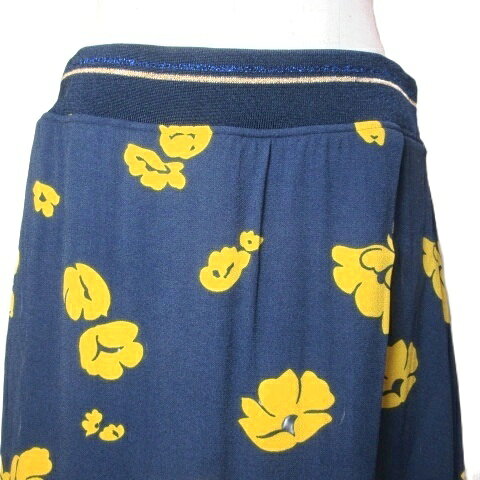 【中古】アーペーセー A.P.C. ラップ風 スカート ひざ丈 花柄 アシンメトリー 36 M相当 ネイビー イエロー /X レディース 【ベクトル 古着】 260213