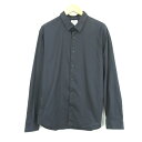 【中古】エイチ&エム H&M ESSENTIALS SLIM FIT スリムフィット コットン 長袖 シャツ 紺 L メンズ 【ベクトル 古着】 240417ブランドエイチ&エム H&M表記サイズL 実寸サイズ肩幅：47cm　身幅：55cm　着丈：72cm　袖丈：62cm　　素材綿100% 色紺 ネイビー状態この商品には下記のようなダメージがあります。 ・襟裏地部分に白い汚れがございます。 ・保管の際についたシワがございます。 全体的に中古品としての使用感・着用感が見られるものの、普通にお使いいただける商品です。 ※全体的に中古品としての使用感と上記のようなダメージがありますが、通常使用には支障のない商品です。掲載写真や記載内容をご確認いただき、ご理解の上ご購入ください。商品のお問い合わせの回答を休止しております。＊各商品ページの商品詳細等をご確認の上ご購入ください。【中古】エイチ&エム H&M ESSENTIALS SLIM FIT スリムフィット コットン 長袖 シャツ 紺 L メンズ 【ベクトル 古着】 240417状態ランク　”B”詳細については、下記および「状態ランクについて」ページをご覧ください。未使用・新品の商品ほぼ新品同様の商品使用感が少なく、かなり状態の良い商品使用感はあるが、傷や汚れの少ない商品使用感の他、傷や汚れが見られる商品かなり大きな傷みがある難あり商品※S〜CランクはUSED品となりますので、使用感をご理解の上でご入札下さい。状態ランクについてinformationブランドエイチ&エム H&M表記サイズL 実寸サイズ肩幅：47cm　身幅：55cm　着丈：72cm　袖丈：62cm　　素材綿100% 色紺 ネイビー状態この商品には下記のようなダメージがあります。 ・襟裏地部分に白い汚れがございます。 ・保管の際についたシワがございます。 全体的に中古品としての使用感・着用感が見られるものの、普通にお使いいただける商品です。 ※全体的に中古品としての使用感と上記のようなダメージがありますが、通常使用には支障のない商品です。掲載写真や記載内容をご確認いただき、ご理解の上ご購入ください。商品のお問い合わせの回答を休止しております。＊各商品ページの商品詳細等をご確認の上ご購入ください。本商品は一点物です他サイトや店舗にて販売している商品です。多少のお時間差にて欠品になることもございます。予めご了承頂ますようお願い致します。ベクトル・サイズガイドはこちらこの商品と同じブランドの商品を見る