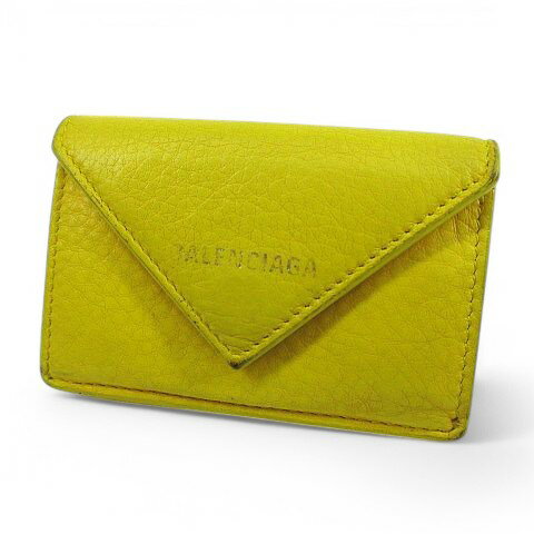 【中古】バレンシアガ BALENCIAGA コンパクトウォレット 三つ折り財布 ロゴ イエロー レザー イタリア製 レディース 【ベクトル 古着】 250325 【中古】バレンシアガ BALENCIAGA コンパクトウォレット 三つ折り財布 ロゴ イエロー レザー イタリア製 レディース 【ベクトル 古着】 250325