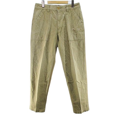 【中古】ナイジェルケーボン NIGEL CABOURN ロング丈 ベイカーパンツ 32 ベージュ ストライプ柄 切替 ジップフライ 日本製 メンズ 【ベクトル 古着】 251108ブランドナイジェルケーボン NIGEL CABOURN表記サイズ32実寸サイズウエスト：74cm　もも幅：33cm　裾幅：18cm　股上：29cm　股下：72cm　　素材綿 100％色ベージュ系（画像参照）状態所々に折りシミ、スレあり。（画像参照）備考中古品を扱っているため、元の商品のデザインや形状が全て把握できかねますので、予めご了承下さい。商品のお問い合わせの回答を休止しております。＊各商品ページの商品詳細等をご確認の上ご購入ください。【中古】ナイジェルケーボン NIGEL CABOURN ロング丈 ベイカーパンツ 32 ベージュ ストライプ柄 切替 ジップフライ 日本製 メンズ 【ベクトル 古着】 251108状態ランク　”B”詳細については、下記および「状態ランクについて」ページをご覧ください。未使用・新品の商品ほぼ新品同様の商品使用感が少なく、かなり状態の良い商品使用感はあるが、傷や汚れの少ない商品使用感の他、傷や汚れが見られる商品かなり大きな傷みがある難あり商品※S〜CランクはUSED品となりますので、使用感をご理解の上でご入札下さい。状態ランクについてinformationブランドナイジェルケーボン NIGEL CABOURN表記サイズ32実寸サイズウエスト：74cm　もも幅：33cm　裾幅：18cm　股上：29cm　股下：72cm　　素材綿 100％色ベージュ系（画像参照）状態所々に折りシミ、スレあり。（画像参照）備考中古品を扱っているため、元の商品のデザインや形状が全て把握できかねますので、予めご了承下さい。商品のお問い合わせの回答を休止しております。＊各商品ページの商品詳細等をご確認の上ご購入ください。本商品は一点物です他サイトや店舗にて販売している商品です。多少のお時間差にて欠品になることもございます。予めご了承頂ますようお願い致します。ベクトル・サイズガイドはこちらこの商品と同じブランドの商品を見る