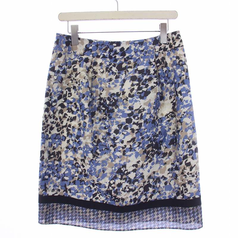 【中古】アクアスキュータム AQUASCUTUM フレアスカート ひざ丈 総柄 10 L 青 ブルー 白 ホワイト /BM レディース 【ベクトル 古着】 241113