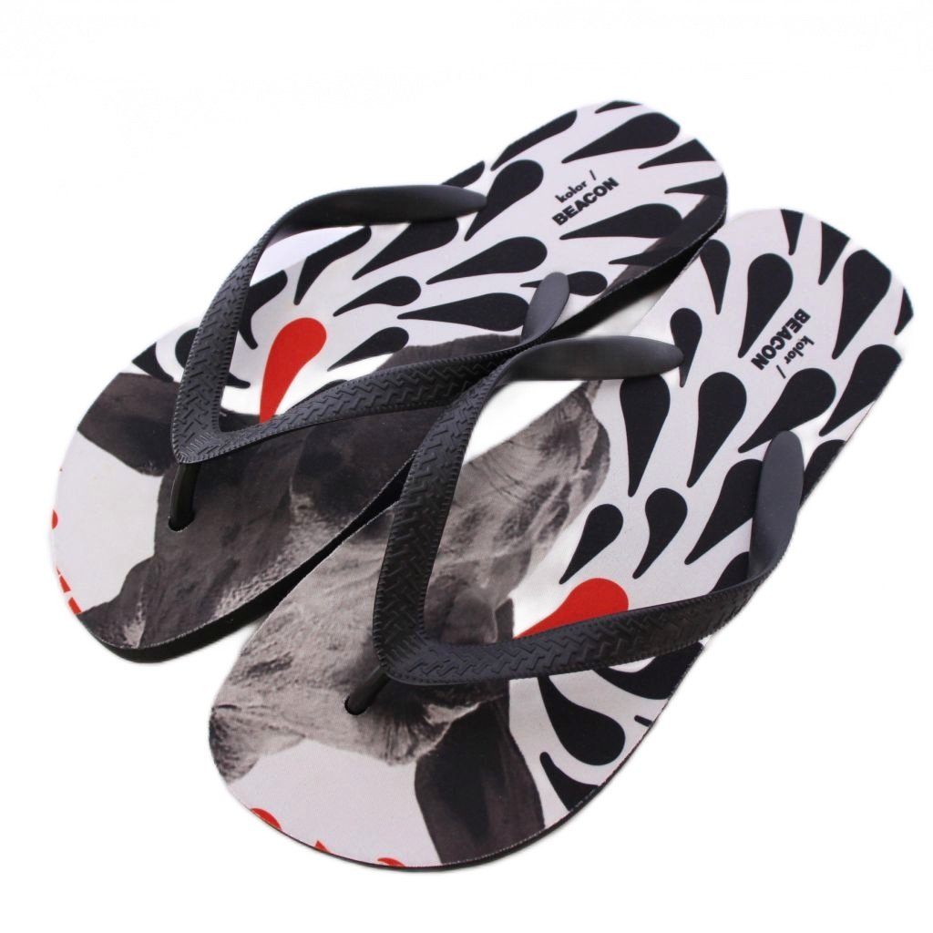 楽天ブランド古着ベクトルプレミアム店【中古】未使用品 カラー kolor BEACON GIRAFFE FLIP FLOPS 24SS ビーチサンダル トング 総柄 L 黒 ブラック 24SBM-A01531 /BB メンズ 【ベクトル 古着】 251024