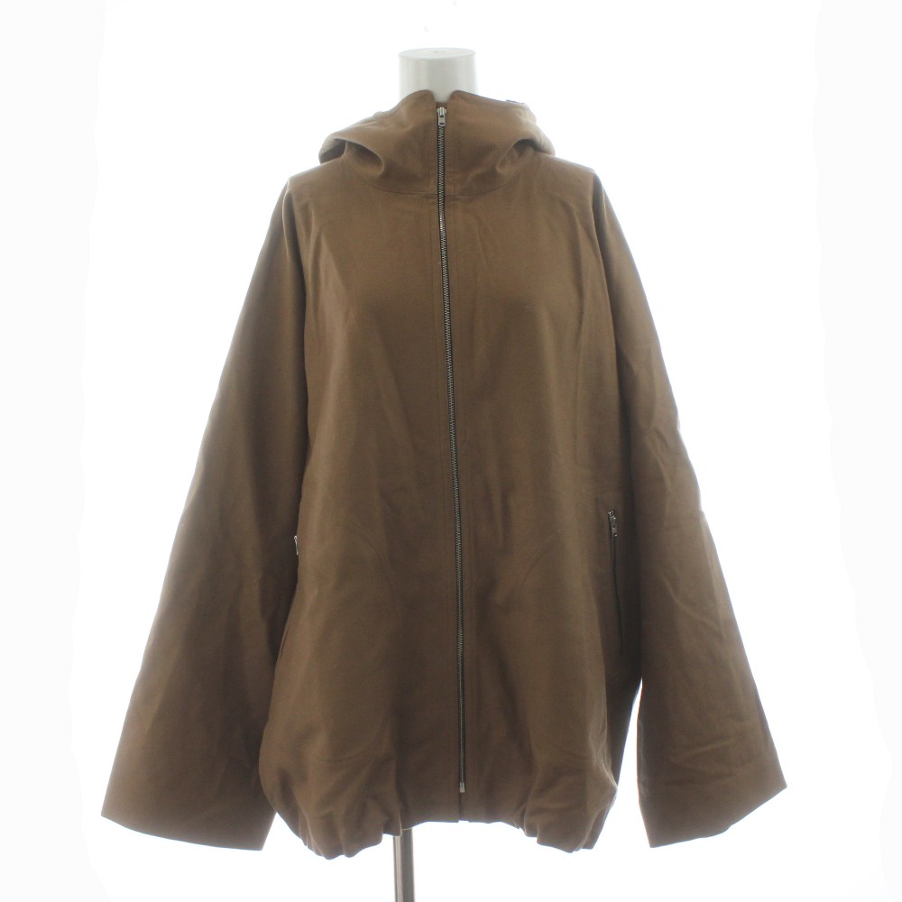 【中古】ソフィードール SOFIE D'HOORE ジップアップパーカー ウール 36 茶 ブラウン CYRIL-WPU /KU レディース 【ベクトル 古着】 260122ブランドソフィードール SOFIE D'HOORE表記サイズ36実寸サイズ身幅：74cm　着丈：67cm　ゆき丈：85cm　　素材表地 ウール 裏地 ポリウレタン色茶 ブラウン 仕様ポケット×2 ストレッチなし 透け感なし状態裏地全体にスレ、ひび割れなどのダメージ（画像参照）が見られますが、その他に目立ったダメージはありません。 ※全体的に中古品としての使用感とダメージがありますが、通常使用には支障のない商品です。 掲載写真や記載内容をご確認いただき、ご理解の上ご購入ください。備考品番 CYRIL-WPU商品のお問い合わせの回答を休止しております。＊各商品ページの商品詳細等をご確認の上ご購入ください。【中古】ソフィードール SOFIE D'HOORE ジップアップパーカー ウール 36 茶 ブラウン CYRIL-WPU /KU レディース 【ベクトル 古着】 260122状態ランク　”B”詳細については、下記および「状態ランクについて」ページをご覧ください。未使用・新品の商品ほぼ新品同様の商品使用感が少なく、かなり状態の良い商品使用感はあるが、傷や汚れの少ない商品使用感の他、傷や汚れが見られる商品かなり大きな傷みがある難あり商品※S〜CランクはUSED品となりますので、使用感をご理解の上でご入札下さい。状態ランクについてinformationブランドソフィードール SOFIE D'HOORE表記サイズ36実寸サイズ身幅：74cm　着丈：67cm　ゆき丈：85cm　　素材表地 ウール 裏地 ポリウレタン色茶 ブラウン 仕様ポケット×2 ストレッチなし 透け感なし状態裏地全体にスレ、ひび割れなどのダメージ（画像参照）が見られますが、その他に目立ったダメージはありません。 ※全体的に中古品としての使用感とダメージがありますが、通常使用には支障のない商品です。 掲載写真や記載内容をご確認いただき、ご理解の上ご購入ください。備考品番 CYRIL-WPU商品のお問い合わせの回答を休止しております。＊各商品ページの商品詳細等をご確認の上ご購入ください。本商品は一点物です他サイトや店舗にて販売している商品です。多少のお時間差にて欠品になることもございます。予めご了承頂ますようお願い致します。ベクトル・サイズガイドはこちらこの商品と同じブランドの商品を見る