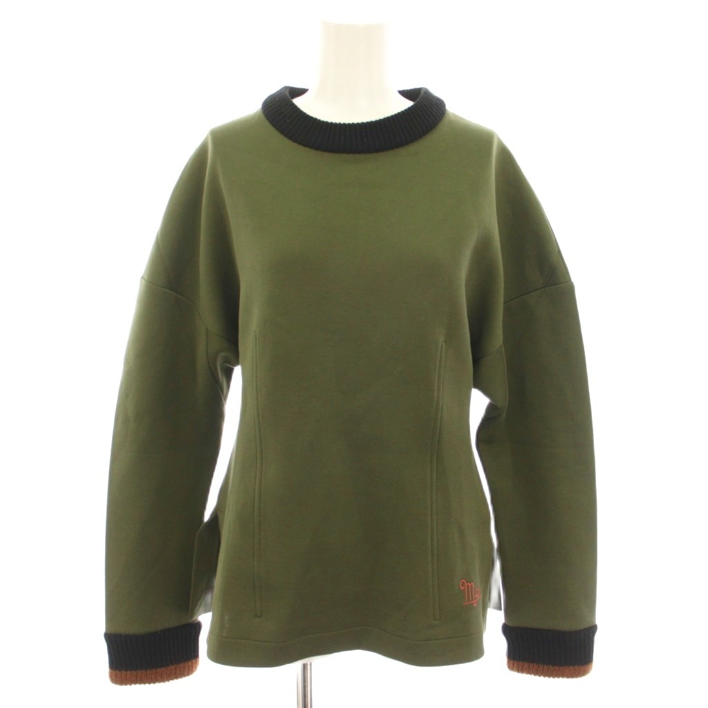【中古】マルニ MARNI スウェット トレーナー クルーネック 長袖 ロゴ刺繍 バックジップ 40 緑 グリーン 黒 ブラック FLJE0126DLTCY52 /YT レディース 【ベクトル 古着】 260212ブランドマルニ MARNI表記サイズ40実寸サイズ身幅：約42cm　着丈：約61cm　ゆき丈：約83cm　スリット 約14cm　素材本体 綿、ナイロン 編地部分 毛、ナイロン色緑 グリーン、黒 ブラック、茶 ブラウン状態ニット部分に毛玉がありますが、使用感が少なく、状態の良い商品です。（写真9枚目参照） ※あくまでも中古品ですので掲載写真や記載内容をご確認いただき、ご理解の上ご購入ください。備考・株式会社 マルニジャパン商品のお問い合わせの回答を休止しております。＊各商品ページの商品詳細等をご確認の上ご購入ください。【中古】マルニ MARNI スウェット トレーナー クルーネック 長袖 ロゴ刺繍 バックジップ 40 緑 グリーン 黒 ブラック FLJE0126DLTCY52 /YT レディース 【ベクトル 古着】 260212状態ランク　”A”詳細については、下記および「状態ランクについて」ページをご覧ください。未使用・新品の商品ほぼ新品同様の商品使用感が少なく、かなり状態の良い商品使用感はあるが、傷や汚れの少ない商品使用感の他、傷や汚れが見られる商品かなり大きな傷みがある難あり商品※S〜CランクはUSED品となりますので、使用感をご理解の上でご入札下さい。状態ランクについてinformationブランドマルニ MARNI表記サイズ40実寸サイズ身幅：約42cm　着丈：約61cm　ゆき丈：約83cm　スリット 約14cm　素材本体 綿、ナイロン 編地部分 毛、ナイロン色緑 グリーン、黒 ブラック、茶 ブラウン状態ニット部分に毛玉がありますが、使用感が少なく、状態の良い商品です。（写真9枚目参照） ※あくまでも中古品ですので掲載写真や記載内容をご確認いただき、ご理解の上ご購入ください。備考・株式会社 マルニジャパン商品のお問い合わせの回答を休止しております。＊各商品ページの商品詳細等をご確認の上ご購入ください。本商品は一点物です他サイトや店舗にて販売している商品です。多少のお時間差にて欠品になることもございます。予めご了承頂ますようお願い致します。ベクトル・サイズガイドはこちらこの商品と同じブランドの商品を見る