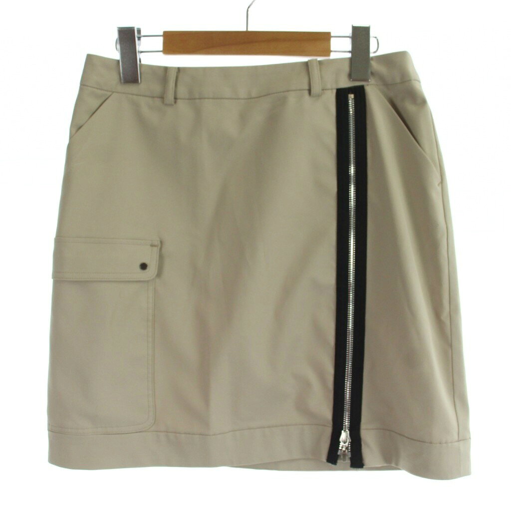 【中古】ランバン スポール LANVIN SPORT スカート 38 ベージュ サイドジップ カーゴポケット ミニ丈 /AP レディース 【ベクトル 古着】 260413ブランドランバン スポール LANVIN SPORT表記サイズ38実寸サイズウエスト：約74cm　ヒップ：約93cm　スカート丈：約44cm　　素材ポリエステル ポリウレタン色ベージュ状態後身頃に黒い汚れがございますが、その他に目立ったダメージはなく、問題なくご使用いただける商品です。 ※あくまでも中古品ですので掲載写真や記載内容をご確認いただき、ご理解の上ご購入ください。商品のお問い合わせの回答を休止しております。＊各商品ページの商品詳細等をご確認の上ご購入ください。【中古】ランバン スポール LANVIN SPORT スカート 38 ベージュ サイドジップ カーゴポケット ミニ丈 /AP レディース 【ベクトル 古着】 260413状態ランク　”AB”詳細については、下記および「状態ランクについて」ページをご覧ください。未使用・新品の商品ほぼ新品同様の商品使用感が少なく、かなり状態の良い商品使用感はあるが、傷や汚れの少ない商品使用感の他、傷や汚れが見られる商品かなり大きな傷みがある難あり商品※S〜CランクはUSED品となりますので、使用感をご理解の上でご入札下さい。状態ランクについてinformationブランドランバン スポール LANVIN SPORT表記サイズ38実寸サイズウエスト：約74cm　ヒップ：約93cm　スカート丈：約44cm　　素材ポリエステル ポリウレタン色ベージュ状態後身頃に黒い汚れがございますが、その他に目立ったダメージはなく、問題なくご使用いただける商品です。 ※あくまでも中古品ですので掲載写真や記載内容をご確認いただき、ご理解の上ご購入ください。商品のお問い合わせの回答を休止しております。＊各商品ページの商品詳細等をご確認の上ご購入ください。本商品は一点物です他サイトや店舗にて販売している商品です。多少のお時間差にて欠品になることもございます。予めご了承頂ますようお願い致します。ベクトル・サイズガイドはこちらこの商品と同じブランドの商品を見る