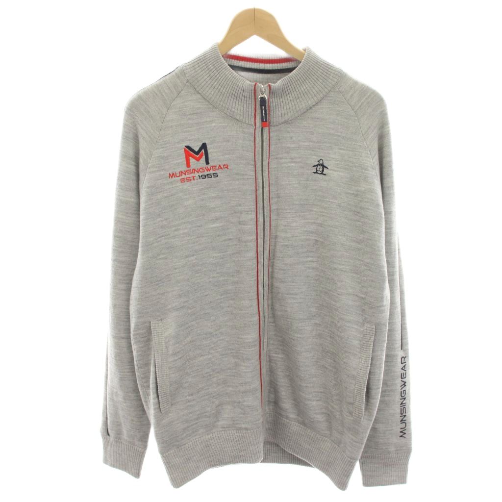【中古】マンシングウェア MUNSINGWEAR ニットジャケット ブルゾン ゴルフウェア ジップアップ ウール L グレー MGMOJL14 /HN メンズ 【ベクトル 古着】 260604ブランドマンシングウェア MUNSINGWEAR表記サイズL実寸サイズ身幅：50cm　着丈：66cm　ゆき丈：85cm　　素材表地 毛 アクリル 裏地 ポリエステル色グレー状態使用感が少なく、かなり状態の良い商品です。 ※あくまでも中古品ですので掲載写真や記載内容をご確認いただき、ご理解の上ご購入ください。商品のお問い合わせの回答を休止しております。＊各商品ページの商品詳細等をご確認の上ご購入ください。【中古】マンシングウェア MUNSINGWEAR ニットジャケット ブルゾン ゴルフウェア ジップアップ ウール L グレー MGMOJL14 /HN メンズ 【ベクトル 古着】 260604状態ランク　”A”詳細については、下記および「状態ランクについて」ページをご覧ください。未使用・新品の商品ほぼ新品同様の商品使用感が少なく、かなり状態の良い商品使用感はあるが、傷や汚れの少ない商品使用感の他、傷や汚れが見られる商品かなり大きな傷みがある難あり商品※S〜CランクはUSED品となりますので、使用感をご理解の上でご入札下さい。状態ランクについてinformationブランドマンシングウェア MUNSINGWEAR表記サイズL実寸サイズ身幅：50cm　着丈：66cm　ゆき丈：85cm　　素材表地 毛 アクリル 裏地 ポリエステル色グレー状態使用感が少なく、かなり状態の良い商品です。 ※あくまでも中古品ですので掲載写真や記載内容をご確認いただき、ご理解の上ご購入ください。商品のお問い合わせの回答を休止しております。＊各商品ページの商品詳細等をご確認の上ご購入ください。本商品は一点物です他サイトや店舗にて販売している商品です。多少のお時間差にて欠品になることもございます。予めご了承頂ますようお願い致します。ベクトル・サイズガイドはこちらこの商品と同じブランドの商品を見る