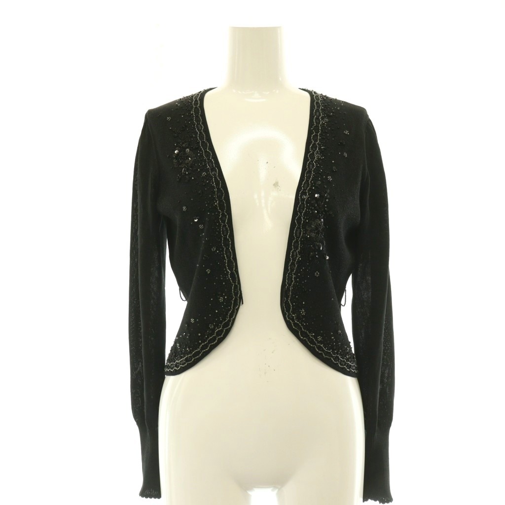 【中古】トゥービーシック TO BE CHIC カーディガン ニット 長袖 2 黒 ブラック /NR ■MA レディース 【ベクトル 古着】 260704ブランドトゥービーシック TO BE CHIC表記サイズ2実寸サイズ肩幅：33cm　身幅：44cm　着丈：47cm　袖丈：57.5cm　　素材アセテート、ナイロン、ポリエステル リブ部分：ポリエステル色黒 ブラック状態右袖に糸引きがあります。また、ブランドタグとサイズタグに汚れがありますが、その他に目立ったダメージはなく、問題なくご使用いただける商品です。 ※あくまでも中古品ですので掲載写真や記載内容をご確認いただき、ご理解の上ご購入ください。備考・ベルトループがありますが、ベルト等の付属品なし商品のお問い合わせの回答を休止しております。＊各商品ページの商品詳細等をご確認の上ご購入ください。【中古】トゥービーシック TO BE CHIC カーディガン ニット 長袖 2 黒 ブラック /NR ■MA レディース 【ベクトル 古着】 260704状態ランク　”AB”詳細については、下記および「状態ランクについて」ページをご覧ください。未使用・新品の商品ほぼ新品同様の商品使用感が少なく、かなり状態の良い商品使用感はあるが、傷や汚れの少ない商品使用感の他、傷や汚れが見られる商品かなり大きな傷みがある難あり商品※S〜CランクはUSED品となりますので、使用感をご理解の上でご入札下さい。状態ランクについてinformationブランドトゥービーシック TO BE CHIC表記サイズ2実寸サイズ肩幅：33cm　身幅：44cm　着丈：47cm　袖丈：57.5cm　　素材アセテート、ナイロン、ポリエステル リブ部分：ポリエステル色黒 ブラック状態右袖に糸引きがあります。また、ブランドタグとサイズタグに汚れがありますが、その他に目立ったダメージはなく、問題なくご使用いただける商品です。 ※あくまでも中古品ですので掲載写真や記載内容をご確認いただき、ご理解の上ご購入ください。備考・ベルトループがありますが、ベルト等の付属品なし商品のお問い合わせの回答を休止しております。＊各商品ページの商品詳細等をご確認の上ご購入ください。本商品は一点物です他サイトや店舗にて販売している商品です。多少のお時間差にて欠品になることもございます。予めご了承頂ますようお願い致します。ベクトル・サイズガイドはこちらこの商品と同じブランドの商品を見る