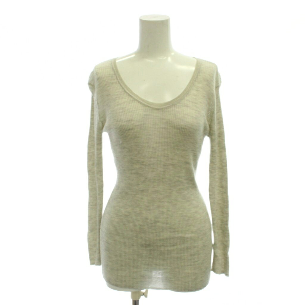 【中古】マーガレットハウエル MARGARET HOWELL ニット セーター F ライトグレー Vネック 長袖 無地 /JP ■MA ▲H レディース 【ベクトル 古着】 260711ブランドマーガレットハウエル MARGARET HOWELL表記サイズF実寸サイズ肩幅：36cm　身幅：34cm　着丈：65.5cm　袖丈：51.5cm　　素材毛色ライトグレー状態小さな穴やほつれが複数あります。 ※全体的に中古品としての使用感とダメージがありますが、通常使用には支障のない商品です。 掲載写真や記載内容をご確認いただき、ご理解の上ご購入ください。備考アングローバル商品のお問い合わせの回答を休止しております。＊各商品ページの商品詳細等をご確認の上ご購入ください。【中古】マーガレットハウエル MARGARET HOWELL ニット セーター F ライトグレー Vネック 長袖 無地 /JP ■MA ▲H レディース 【ベクトル 古着】 260711状態ランク　”B”詳細については、下記および「状態ランクについて」ページをご覧ください。未使用・新品の商品ほぼ新品同様の商品使用感が少なく、かなり状態の良い商品使用感はあるが、傷や汚れの少ない商品使用感の他、傷や汚れが見られる商品かなり大きな傷みがある難あり商品※S〜CランクはUSED品となりますので、使用感をご理解の上でご入札下さい。状態ランクについてinformationブランドマーガレットハウエル MARGARET HOWELL表記サイズF実寸サイズ肩幅：36cm　身幅：34cm　着丈：65.5cm　袖丈：51.5cm　　素材毛色ライトグレー状態小さな穴やほつれが複数あります。 ※全体的に中古品としての使用感とダメージがありますが、通常使用には支障のない商品です。 掲載写真や記載内容をご確認いただき、ご理解の上ご購入ください。備考アングローバル商品のお問い合わせの回答を休止しております。＊各商品ページの商品詳細等をご確認の上ご購入ください。本商品は一点物です他サイトや店舗にて販売している商品です。多少のお時間差にて欠品になることもございます。予めご了承頂ますようお願い致します。ベクトル・サイズガイドはこちらこの商品と同じブランドの商品を見る