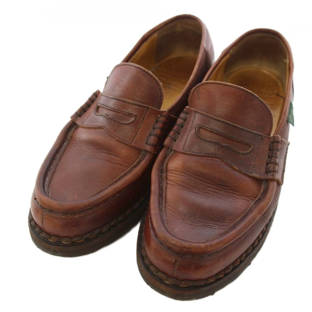 【中古】パラブーツ Paraboot ランス REIMS コインローファー シューズ 3.5F 茶 ブラウン 38572 /TK レディース 【ベクトル 古着】 260713ブランドパラブーツ Paraboot表記サイズ3 1/2 F実寸サイズヒールの高さ：2.5cm　最大幅：9cm　　素材レザー色茶 ブラウン状態お香のような匂い、全体的に擦れや変色、黒い汚れ、ミッドソールに白い汚れがあります。 ※全体的に中古品としての使用感と上記のようなダメージがあります。掲載写真や記載内容をご確認いただき、ご理解の上ご購入ください。付属品箱、袋商品のお問い合わせの回答を休止しております。＊各商品ページの商品詳細等をご確認の上ご購入ください。【中古】パラブーツ Paraboot ランス REIMS コインローファー シューズ 3.5F 茶 ブラウン 38572 /TK レディース 【ベクトル 古着】 260713状態ランク　”B”詳細については、下記および「状態ランクについて」ページをご覧ください。未使用・新品の商品ほぼ新品同様の商品使用感が少なく、かなり状態の良い商品使用感はあるが、傷や汚れの少ない商品使用感の他、傷や汚れが見られる商品かなり大きな傷みがある難あり商品※S〜CランクはUSED品となりますので、使用感をご理解の上でご入札下さい。状態ランクについてinformationブランドパラブーツ Paraboot表記サイズ3 1/2 F実寸サイズヒールの高さ：2.5cm　最大幅：9cm　　素材レザー色茶 ブラウン状態お香のような匂い、全体的に擦れや変色、黒い汚れ、ミッドソールに白い汚れがあります。 ※全体的に中古品としての使用感と上記のようなダメージがあります。掲載写真や記載内容をご確認いただき、ご理解の上ご購入ください。付属品箱、袋商品のお問い合わせの回答を休止しております。＊各商品ページの商品詳細等をご確認の上ご購入ください。本商品は一点物です他サイトや店舗にて販売している商品です。多少のお時間差にて欠品になることもございます。予めご了承頂ますようお願い致します。ベクトル・サイズガイドはこちらこの商品と同じブランドの商品を見る