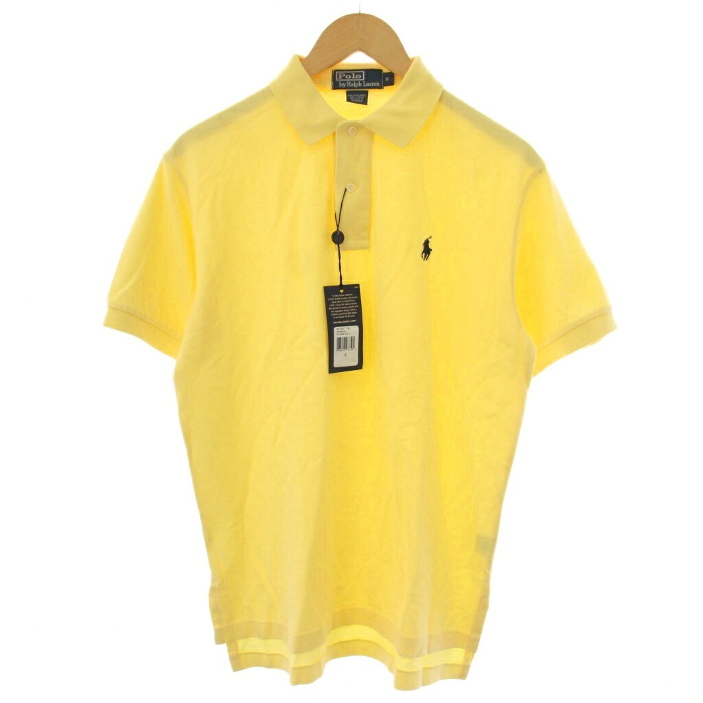 【中古】ポロ バイ ラルフローレン Polo by Ralph Lauren ポロシャツ 半袖 ロゴ刺繍 S 黄 /BM ■GY09 メンズ 【ベクトル 古着】 260805ブランドポロ バイ ラルフローレン Polo by Ralph Lauren表記サイズS実寸サイズ肩幅：47cm　身幅：55cm　着丈：71.5cm　袖丈：22cm　　素材コットン色黄 イエロー状態前身頃に小さな汚れが複数あります。 ※全体的に中古品としての使用感とダメージがありますが、通常使用には支障のない商品です。 掲載写真や記載内容をご確認いただき、ご理解の上ご購入ください。付属品タグ付き備考品番4399631 国内正規代理店記載なし商品のお問い合わせの回答を休止しております。＊各商品ページの商品詳細等をご確認の上ご購入ください。【中古】ポロ バイ ラルフローレン Polo by Ralph Lauren ポロシャツ 半袖 ロゴ刺繍 S 黄 /BM ■GY09 メンズ 【ベクトル 古着】 260805状態ランク　”B”詳細については、下記および「状態ランクについて」ページをご覧ください。未使用・新品の商品ほぼ新品同様の商品使用感が少なく、かなり状態の良い商品使用感はあるが、傷や汚れの少ない商品使用感の他、傷や汚れが見られる商品かなり大きな傷みがある難あり商品※S〜CランクはUSED品となりますので、使用感をご理解の上でご入札下さい。状態ランクについてinformationブランドポロ バイ ラルフローレン Polo by Ralph Lauren表記サイズS実寸サイズ肩幅：47cm　身幅：55cm　着丈：71.5cm　袖丈：22cm　　素材コットン色黄 イエロー状態前身頃に小さな汚れが複数あります。 ※全体的に中古品としての使用感とダメージがありますが、通常使用には支障のない商品です。 掲載写真や記載内容をご確認いただき、ご理解の上ご購入ください。付属品タグ付き備考品番4399631 国内正規代理店記載なし商品のお問い合わせの回答を休止しております。＊各商品ページの商品詳細等をご確認の上ご購入ください。本商品は一点物です他サイトや店舗にて販売している商品です。多少のお時間差にて欠品になることもございます。予めご了承頂ますようお願い致します。ベクトル・サイズガイドはこちらこの商品と同じブランドの商品を見る