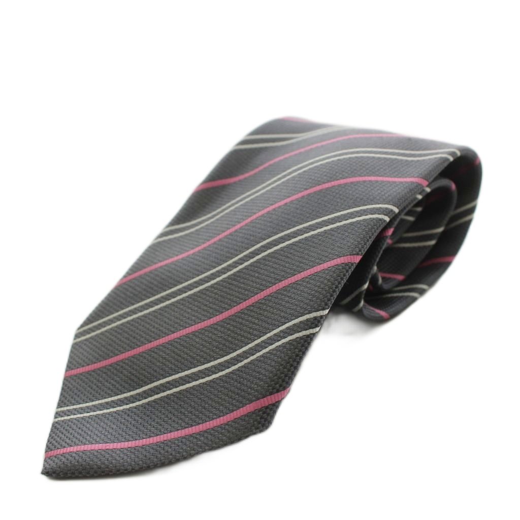 【中古】エルメネジルドゼニア Ermenegildo Zegna レギュラータイ ネクタイ レジメンタルストライプ シルク 絹 ピンク グレー /AN ■MA メンズ 【ベクトル 古着】 260810ブランドエルメネジルドゼニア Ermenegildo Zegna実寸サイズ大剣：約8.5cm　全長：約150cm　　素材絹色ピンク グレー状態剣先所々にほつれ、引っ掛けがございますが、使用感が少なく、状態の良い商品です。 ※あくまでも中古品ですので掲載写真や記載内容をご確認いただき、ご理解の上ご購入ください。付属品なし商品のお問い合わせの回答を休止しております。＊各商品ページの商品詳細等をご確認の上ご購入ください。【中古】エルメネジルドゼニア Ermenegildo Zegna レギュラータイ ネクタイ レジメンタルストライプ シルク 絹 ピンク グレー /AN ■MA メンズ 【ベクトル 古着】 260810状態ランク　”A”詳細については、下記および「状態ランクについて」ページをご覧ください。未使用・新品の商品ほぼ新品同様の商品使用感が少なく、かなり状態の良い商品使用感はあるが、傷や汚れの少ない商品使用感の他、傷や汚れが見られる商品かなり大きな傷みがある難あり商品※S〜CランクはUSED品となりますので、使用感をご理解の上でご入札下さい。状態ランクについてinformationブランドエルメネジルドゼニア Ermenegildo Zegna実寸サイズ大剣：約8.5cm　全長：約150cm　　素材絹色ピンク グレー状態剣先所々にほつれ、引っ掛けがございますが、使用感が少なく、状態の良い商品です。 ※あくまでも中古品ですので掲載写真や記載内容をご確認いただき、ご理解の上ご購入ください。付属品なし商品のお問い合わせの回答を休止しております。＊各商品ページの商品詳細等をご確認の上ご購入ください。本商品は一点物です他サイトや店舗にて販売している商品です。多少のお時間差にて欠品になることもございます。予めご了承頂ますようお願い致します。ベクトル・サイズガイドはこちらこの商品と同じブランドの商品を見る
