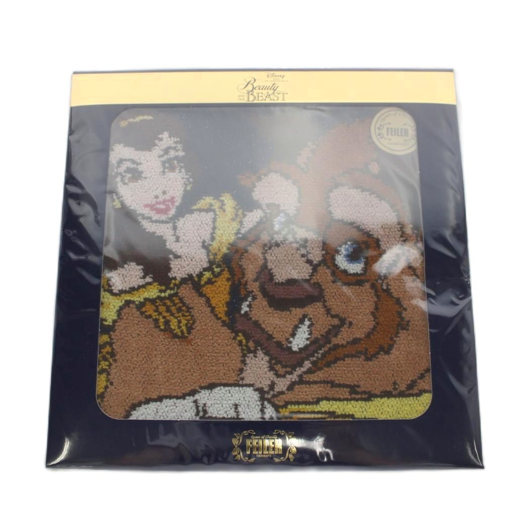 【中古】未使用品 フェイラー FEILER × 美女と野獣 ハンカチ 紺 ネイビー 茶 ブラウン /AN レディース 【ベクトル 古着】 260813ブランドフェイラー FEILER実寸サイズ25cm×25cm　色紺 ネイビー 茶 ブラウン状態未開封品です。 ※未使用品・新品同様の商品ではございますが、一度は一般の方の手に渡り、個人で保管されていた商品です。また、保管・陳列時の薄いスレなど微細な状態変化が見られる場合がございます。ご理解の上ご購入ください。付属品箱商品のお問い合わせの回答を休止しております。＊各商品ページの商品詳細等をご確認の上ご購入ください。【中古】未使用品 フェイラー FEILER × 美女と野獣 ハンカチ 紺 ネイビー 茶 ブラウン /AN レディース 【ベクトル 古着】 260813状態ランク　”S”詳細については、下記および「状態ランクについて」ページをご覧ください。未使用・新品の商品ほぼ新品同様の商品使用感が少なく、かなり状態の良い商品使用感はあるが、傷や汚れの少ない商品使用感の他、傷や汚れが見られる商品かなり大きな傷みがある難あり商品※S〜CランクはUSED品となりますので、使用感をご理解の上でご入札下さい。状態ランクについてinformationブランドフェイラー FEILER実寸サイズ25cm×25cm　色紺 ネイビー 茶 ブラウン状態未開封品です。 ※未使用品・新品同様の商品ではございますが、一度は一般の方の手に渡り、個人で保管されていた商品です。また、保管・陳列時の薄いスレなど微細な状態変化が見られる場合がございます。ご理解の上ご購入ください。付属品箱商品のお問い合わせの回答を休止しております。＊各商品ページの商品詳細等をご確認の上ご購入ください。本商品は一点物です他サイトや店舗にて販売している商品です。多少のお時間差にて欠品になることもございます。予めご了承頂ますようお願い致します。ベクトル・サイズガイドはこちらこの商品と同じブランドの商品を見る