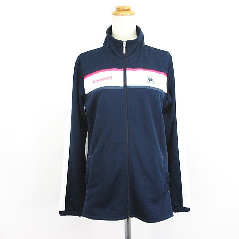 【中古】ルコックスポルティフ le coq sportif ジャージ ジャケット 長袖 ジップアップ ロゴ O ネイビー×ホワイト スポーツウェア ※EKM レディース 【ベクトル 古着】 230413ブランドルコックスポルティフ le coq sportif表記サイズO 胸囲 87-91 身長 167-173実寸サイズ肩幅：40.5cm　身幅：50cm　袖丈：61cm　着丈：67cm　　素材ポリエステル100%色ネイビー×ホワイト ※照明や撮影環境により、実物と若干お色が違う場合がございます。予めご了承下さい。状態若干の使用感がありますが、その他に目立ったダメージはなく、問題なくご使用いただける商品です。 ※あくまでも中古品ですので掲載写真や記載内容をご確認いただき、ご理解の上ご購入ください。 商品のお問い合わせの回答を休止しております。＊各商品ページの商品詳細等をご確認の上ご購入ください。【中古】ルコックスポルティフ le coq sportif ジャージ ジャケット 長袖 ジップアップ ロゴ O ネイビー×ホワイト スポーツウェア ※EKM レディース 【ベクトル 古着】 230413状態ランク　”AB”詳細については、下記および「状態ランクについて」ページをご覧ください。未使用・新品の商品ほぼ新品同様の商品使用感が少なく、かなり状態の良い商品使用感はあるが、傷や汚れの少ない商品使用感の他、傷や汚れが見られる商品かなり大きな傷みがある難あり商品※S〜CランクはUSED品となりますので、使用感をご理解の上でご入札下さい。状態ランクについてinformationブランドルコックスポルティフ le coq sportif表記サイズO 胸囲 87-91 身長 167-173実寸サイズ肩幅：40.5cm　身幅：50cm　袖丈：61cm　着丈：67cm　　素材ポリエステル100%色ネイビー×ホワイト ※照明や撮影環境により、実物と若干お色が違う場合がございます。予めご了承下さい。状態若干の使用感がありますが、その他に目立ったダメージはなく、問題なくご使用いただける商品です。 ※あくまでも中古品ですので掲載写真や記載内容をご確認いただき、ご理解の上ご購入ください。 商品のお問い合わせの回答を休止しております。＊各商品ページの商品詳細等をご確認の上ご購入ください。本商品は一点物です他サイトや店舗にて販売している商品です。多少のお時間差にて欠品になることもございます。予めご了承頂ますようお願い致します。ベクトル・サイズガイドはこちらこの商品と同じブランドの商品を見る