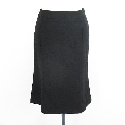 【中古】ナチュラルビューティーベーシック NATURAL BEAUTY BASIC スカート ボトムス ミモレ丈 マーメイド ウール S ブラック ※EKM レディース 【ベクトル 古着】 241102ブランドナチュラルビューティーベーシック NATURAL BEAUTY BASIC表記サイズS実寸サイズウエスト：61cm　ヒップ：84cm　スカート丈：59cm　　素材【表生地】 毛100% 【裏生地】 ポリエステル100%色ブラック ※照明や撮影環境により、実物と若干お色が違う場合がございます。予めご了承下さい。仕様左サイドファスナーとボタン状態若干の使用感がありますが、その他に目立ったダメージはなく、問題なくご使用いただける商品です。 ※あくまでも中古品ですので掲載写真や記載内容をご確認いただき、ご理解の上ご購入ください。 備考※スカート丈に関しては個人差がございますので実寸サイズをご参照ください。商品のお問い合わせの回答を休止しております。＊各商品ページの商品詳細等をご確認の上ご購入ください。【中古】ナチュラルビューティーベーシック NATURAL BEAUTY BASIC スカート ボトムス ミモレ丈 マーメイド ウール S ブラック ※EKM レディース 【ベクトル 古着】 241102状態ランク　”AB”詳細については、下記および「状態ランクについて」ページをご覧ください。未使用・新品の商品ほぼ新品同様の商品使用感が少なく、かなり状態の良い商品使用感はあるが、傷や汚れの少ない商品使用感の他、傷や汚れが見られる商品かなり大きな傷みがある難あり商品※S〜CランクはUSED品となりますので、使用感をご理解の上でご入札下さい。状態ランクについてinformationブランドナチュラルビューティーベーシック NATURAL BEAUTY BASIC表記サイズS実寸サイズウエスト：61cm　ヒップ：84cm　スカート丈：59cm　　素材【表生地】 毛100% 【裏生地】 ポリエステル100%色ブラック ※照明や撮影環境により、実物と若干お色が違う場合がございます。予めご了承下さい。仕様左サイドファスナーとボタン状態若干の使用感がありますが、その他に目立ったダメージはなく、問題なくご使用いただける商品です。 ※あくまでも中古品ですので掲載写真や記載内容をご確認いただき、ご理解の上ご購入ください。 備考※スカート丈に関しては個人差がございますので実寸サイズをご参照ください。商品のお問い合わせの回答を休止しております。＊各商品ページの商品詳細等をご確認の上ご購入ください。本商品は一点物です他サイトや店舗にて販売している商品です。多少のお時間差にて欠品になることもございます。予めご了承頂ますようお願い致します。ベクトル・サイズガイドはこちらこの商品と同じブランドの商品を見る