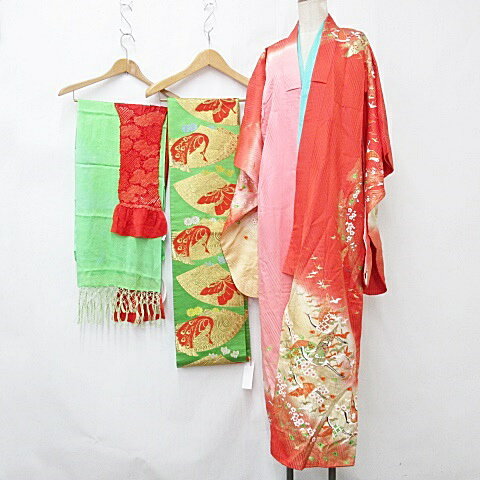 【中古】和服 着物 七五三 セット 四つ身 女の子 七歳 袋帯 帯揚げ しごき 鶴 蝶 朱色 赤 ピンク 緑 ゴールド キッズ 【ベクトル 古着】 251023