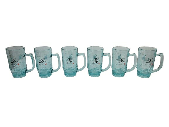 【中古】サントリー Suntory 翠 SUI ジョッキ 6個 セット グラス コップ 食器 ロゴ ブルー 375ML QQQ その他 【ベクトル 古着】 260604表記サイズ375ML実寸サイズ直径：7cm　口経：24cm　高さ：13.5cm　持ち手部分/13cm　素材ソーダガラス色ブルー ※色に関してはこの商品の出品者の主観で判断しておりますので、カタログや正規の言い回しとは異なる場合がございます。状態箱付き未使用品です。商品のお問い合わせの回答を休止しております。＊各商品ページの商品詳細等をご確認の上ご購入ください。【中古】サントリー Suntory 翠 SUI ジョッキ 6個 セット グラス コップ 食器 ロゴ ブルー 375ML QQQ その他 【ベクトル 古着】 260604状態ランク　”S”詳細については、下記および「状態ランクについて」ページをご覧ください。未使用・新品の商品ほぼ新品同様の商品使用感が少なく、かなり状態の良い商品使用感はあるが、傷や汚れの少ない商品使用感の他、傷や汚れが見られる商品かなり大きな傷みがある難あり商品※S〜CランクはUSED品となりますので、使用感をご理解の上でご入札下さい。状態ランクについてinformation表記サイズ375ML実寸サイズ直径：7cm　口経：24cm　高さ：13.5cm　持ち手部分/13cm　素材ソーダガラス色ブルー ※色に関してはこの商品の出品者の主観で判断しておりますので、カタログや正規の言い回しとは異なる場合がございます。状態箱付き未使用品です。商品のお問い合わせの回答を休止しております。＊各商品ページの商品詳細等をご確認の上ご購入ください。本商品は一点物です他サイトや店舗にて販売している商品です。多少のお時間差にて欠品になることもございます。予めご了承頂ますようお願い致します。ベクトル・サイズガイドはこちらこの商品と同じブランドの商品を見る