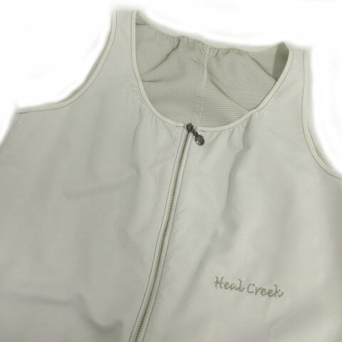 【中古】ヒールクリーク Heal Creek オールインワン ノースリーブ ショートパンツ 裾ロールアップ ロゴ刺繍 オフ白 ベージュ 40 レディース 【ベクトル 古着】 211028
