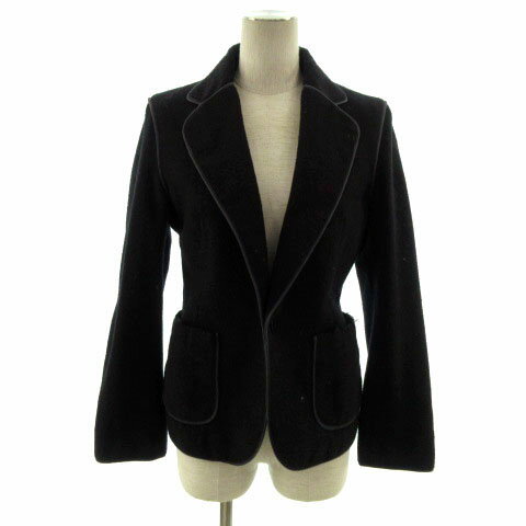 【中古】ユナイテッドアローズ UNITED ARROWS ジャケット テーラードジャケット シングル 1B パイピング ウール 日本製 ネイビー 紺 40 レディース 【ベクトル 古着】 210804ブランドユナイテッドアローズ UNITED ARROWS表記サイズ40（日本サイズL相当）実寸サイズ肩幅：38.5cm　身幅：43cm　袖丈：59cm　着丈：58.5cm　※実寸サイズに関してはこの商品の出品者の主観で判断しておりますので、カタログや正規のサイズとは多少異なる場合があります。　　※商品によってはどうしても若干の誤差が発生してしまいます。 1〜2cmの誤差は予めご了承ください。　素材表生地 毛100％ 裏生地 キュプラ100％色ネイビー 紺 ※色に関してはこの出品者の主観で判断しておりますので、カタログや正規のカラーとは言い回しが異なる場合があります。仕様ジャケット テーラードジャケット パイピング シングル 1つボタン留め ノーベント 状態使用感はございますが特記するような大きなダメージや汚れはなくまだまだ十分にご愛用いただける商品です。 ※中古品になりますので完璧を求める方は購入をご遠慮ください。 ※保管時にお品物にシワが入る場合がございます。商品のお問い合わせの回答を休止しております。＊各商品ページの商品詳細等をご確認の上ご購入ください。【中古】ユナイテッドアローズ UNITED ARROWS ジャケット テーラードジャケット シングル 1B パイピング ウール 日本製 ネイビー 紺 40 レディース 【ベクトル 古着】 210804状態ランク　”B”詳細については、下記および「状態ランクについて」ページをご覧ください。未使用・新品の商品ほぼ新品同様の商品使用感が少なく、かなり状態の良い商品使用感はあるが、傷や汚れの少ない商品使用感の他、傷や汚れが見られる商品かなり大きな傷みがある難あり商品※S〜CランクはUSED品となりますので、使用感をご理解の上でご入札下さい。状態ランクについてinformationブランドユナイテッドアローズ UNITED ARROWS表記サイズ40（日本サイズL相当）実寸サイズ肩幅：38.5cm　身幅：43cm　袖丈：59cm　着丈：58.5cm　※実寸サイズに関してはこの商品の出品者の主観で判断しておりますので、カタログや正規のサイズとは多少異なる場合があります。　　※商品によってはどうしても若干の誤差が発生してしまいます。 1〜2cmの誤差は予めご了承ください。　素材表生地 毛100％ 裏生地 キュプラ100％色ネイビー 紺 ※色に関してはこの出品者の主観で判断しておりますので、カタログや正規のカラーとは言い回しが異なる場合があります。仕様ジャケット テーラードジャケット パイピング シングル 1つボタン留め ノーベント 状態使用感はございますが特記するような大きなダメージや汚れはなくまだまだ十分にご愛用いただける商品です。 ※中古品になりますので完璧を求める方は購入をご遠慮ください。 ※保管時にお品物にシワが入る場合がございます。商品のお問い合わせの回答を休止しております。＊各商品ページの商品詳細等をご確認の上ご購入ください。本商品は一点物です他サイトや店舗にて販売している商品です。多少のお時間差にて欠品になることもございます。予めご了承頂ますようお願い致します。ベクトル・サイズガイドはこちらこの商品と同じブランドの商品を見る