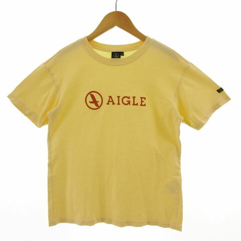 【中古】エーグル AIGLE Tシャツ 半袖 ロゴプリント イエロー 黄 レッド 赤 XS メンズ レディース 【ベクトル 古着】 221009ブランドエーグル AIGLE表記サイズXS実寸サイズ肩幅：約44cm　身幅：約43cm　着丈：約55cm　袖丈：約16cm　※実寸サイズに関してはこの商品の出品者の主観で判断しておりますので、カタログや正規のサイズとは多少異なる場合があります。　素材綿100％色イエロー 黄 レッド 赤 ※色に関してはこの出品者の主観で判断しておりますので、カタログや正規のカラーとは言い回しが異なる場合があります。仕様Tシャツ 半袖 ロゴプリント ストレッチ状態この商品には特にダメージ、汚れはありません。 ※あくまでも中古品ですので掲載写真や記載内容をご確認いただき、ご理解の上ご購入ください。 ※保管時にお品物にシワが入る場合がございます。商品のお問い合わせの回答を休止しております。＊各商品ページの商品詳細等をご確認の上ご購入ください。【中古】エーグル AIGLE Tシャツ 半袖 ロゴプリント イエロー 黄 レッド 赤 XS メンズ レディース 【ベクトル 古着】 221009状態ランク　”B”詳細については、下記および「状態ランクについて」ページをご覧ください。未使用・新品の商品ほぼ新品同様の商品使用感が少なく、かなり状態の良い商品使用感はあるが、傷や汚れの少ない商品使用感の他、傷や汚れが見られる商品かなり大きな傷みがある難あり商品※S〜CランクはUSED品となりますので、使用感をご理解の上でご入札下さい。状態ランクについてinformationブランドエーグル AIGLE表記サイズXS実寸サイズ肩幅：約44cm　身幅：約43cm　着丈：約55cm　袖丈：約16cm　※実寸サイズに関してはこの商品の出品者の主観で判断しておりますので、カタログや正規のサイズとは多少異なる場合があります。　素材綿100％色イエロー 黄 レッド 赤 ※色に関してはこの出品者の主観で判断しておりますので、カタログや正規のカラーとは言い回しが異なる場合があります。仕様Tシャツ 半袖 ロゴプリント ストレッチ状態この商品には特にダメージ、汚れはありません。 ※あくまでも中古品ですので掲載写真や記載内容をご確認いただき、ご理解の上ご購入ください。 ※保管時にお品物にシワが入る場合がございます。商品のお問い合わせの回答を休止しております。＊各商品ページの商品詳細等をご確認の上ご購入ください。本商品は一点物です他サイトや店舗にて販売している商品です。多少のお時間差にて欠品になることもございます。予めご了承頂ますようお願い致します。ベクトル・サイズガイドはこちらこの商品と同じブランドの商品を見る