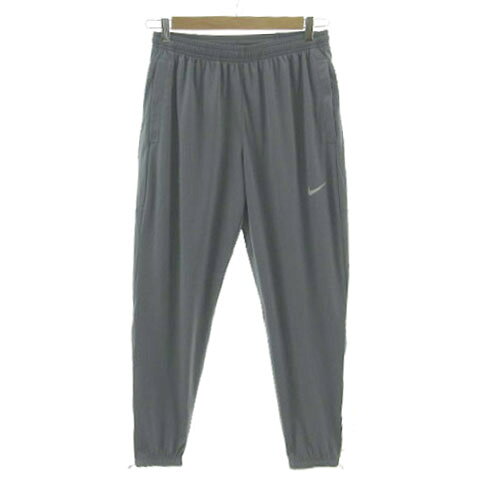 【中古】ナイキ NIKE DRI-FIT チャレンジャー ニット パンツ DD5004-084 ロゴプリント ウエストゴム 裾ファスナー ストレッチ グレー M メンズ 【ベクトル 古着】 260727ブランドナイキ NIKE表記サイズM実寸サイズウエスト：約74-84cm　もも幅：約31-33cm　裾幅：約11cm　股上：約27cm　股下：約64cm　※実寸サイズに関してはこの商品の出品者の主観で判断しておりますので、カタログや正規のサイズとは多少異なる場合があります。　※商品によってはどうしても若干の誤差が発生してしまいます。 1〜2cmの誤差は予めご了承ください。　素材ポリエステル100％色グレー ※色に関してはこの出品者の主観で判断しておりますので、カタログや正規のカラーとは言い回しが異なる場合があります。仕様DRI-FIT チャレンジャー ニット パンツ DD5004-084 ロゴプリント ウエストゴム、ドローコード 裾ファスナー ストレッチ 前後にポケットあり ジップフライなし状態目立ったダメージはなく、問題なくご使用いただける商品です。 ※あくまでも中古品ですので掲載写真や記載内容をご確認いただき、ご理解の上ご購入ください。 ※保管時にお品物にシワが入る場合がございます。商品のお問い合わせの回答を休止しております。＊各商品ページの商品詳細等をご確認の上ご購入ください。【中古】ナイキ NIKE DRI-FIT チャレンジャー ニット パンツ DD5004-084 ロゴプリント ウエストゴム 裾ファスナー ストレッチ グレー M メンズ 【ベクトル 古着】 260727状態ランク　”AB”詳細については、下記および「状態ランクについて」ページをご覧ください。未使用・新品の商品ほぼ新品同様の商品使用感が少なく、かなり状態の良い商品使用感はあるが、傷や汚れの少ない商品使用感の他、傷や汚れが見られる商品かなり大きな傷みがある難あり商品※S〜CランクはUSED品となりますので、使用感をご理解の上でご入札下さい。状態ランクについてinformationブランドナイキ NIKE表記サイズM実寸サイズウエスト：約74-84cm　もも幅：約31-33cm　裾幅：約11cm　股上：約27cm　股下：約64cm　※実寸サイズに関してはこの商品の出品者の主観で判断しておりますので、カタログや正規のサイズとは多少異なる場合があります。　※商品によってはどうしても若干の誤差が発生してしまいます。 1〜2cmの誤差は予めご了承ください。　素材ポリエステル100％色グレー ※色に関してはこの出品者の主観で判断しておりますので、カタログや正規のカラーとは言い回しが異なる場合があります。仕様DRI-FIT チャレンジャー ニット パンツ DD5004-084 ロゴプリント ウエストゴム、ドローコード 裾ファスナー ストレッチ 前後にポケットあり ジップフライなし状態目立ったダメージはなく、問題なくご使用いただける商品です。 ※あくまでも中古品ですので掲載写真や記載内容をご確認いただき、ご理解の上ご購入ください。 ※保管時にお品物にシワが入る場合がございます。商品のお問い合わせの回答を休止しております。＊各商品ページの商品詳細等をご確認の上ご購入ください。本商品は一点物です他サイトや店舗にて販売している商品です。多少のお時間差にて欠品になることもございます。予めご了承頂ますようお願い致します。ベクトル・サイズガイドはこちらこの商品と同じブランドの商品を見る
