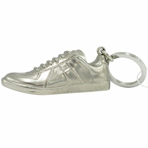 【中古】未使用品 メゾンマルジェラ Maison Margiela キーリング キーホルダー チャーム スニーカー シルバー色 S35UA0174 /SS17 0830 ■GY33 ●TZ レディース 【ベクトル 古着】 240830 【中古】未使用品 メゾンマルジェラ Maison Margiela キーリング キーホルダー チャーム スニーカー シルバー色 S35UA0174 /SS17 0830 ■GY33 ●TZ レディース 【ベクトル 古着】 240830