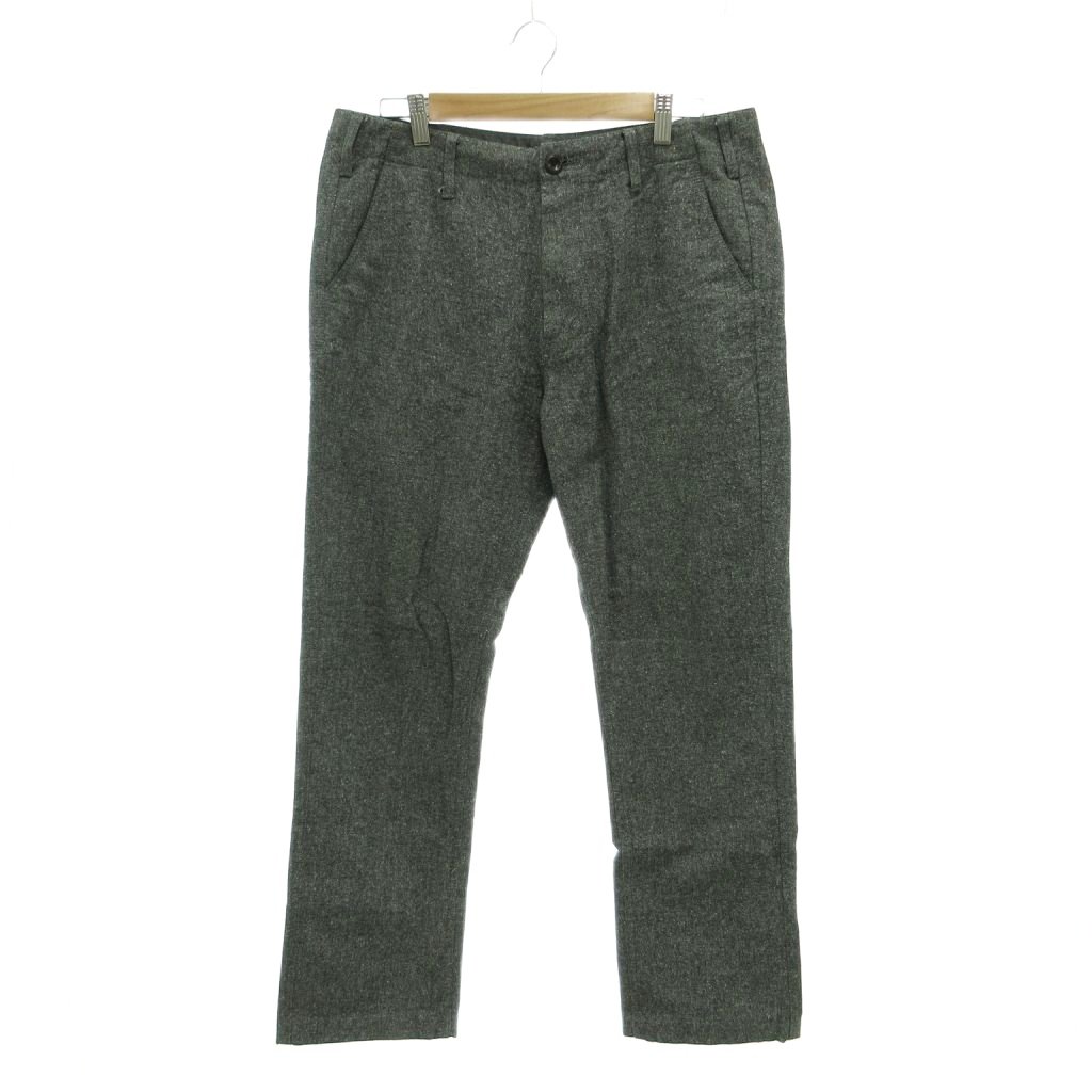 【中古】アーバンリサーチ ドアーズ URBAN RESEARCH DOORS パンツ スラックス ヘリンボーン 40 グレー /YJ ■GY66 メンズ 【ベクトル 古着】 260129ブランドアーバンリサーチ ドアーズ URBAN RESEARCH DOORS表記サイズ40実寸サイズウエスト：86cm　もも幅：31.5cm　裾幅：19cm　股上：28cm　股下：47cm　　素材本体 綿 ポリエステル アクリル 別布 綿色グレー仕様ポケット×4状態・全体的に若干の毛羽立ち その他に目立ったダメージはなく、問題なくご使用いただける商品です。 ※あくまでも中古品ですので掲載写真や記載内容をご確認いただき、ご理解の上ご購入ください。備考株式会社アーバンリサーチ こちらのお品物は店舗で保管しておらず、店頭販売出来かねます。（※お取り寄せも出来かねます）商品のお問い合わせの回答を休止しております。＊各商品ページの商品詳細等をご確認の上ご購入ください。【中古】アーバンリサーチ ドアーズ URBAN RESEARCH DOORS パンツ スラックス ヘリンボーン 40 グレー /YJ ■GY66 メンズ 【ベクトル 古着】 260129状態ランク　”AB”詳細については、下記および「状態ランクについて」ページをご覧ください。未使用・新品の商品ほぼ新品同様の商品使用感が少なく、かなり状態の良い商品使用感はあるが、傷や汚れの少ない商品使用感の他、傷や汚れが見られる商品かなり大きな傷みがある難あり商品※S〜CランクはUSED品となりますので、使用感をご理解の上でご入札下さい。状態ランクについてinformationブランドアーバンリサーチ ドアーズ URBAN RESEARCH DOORS表記サイズ40実寸サイズウエスト：86cm　もも幅：31.5cm　裾幅：19cm　股上：28cm　股下：47cm　　素材本体 綿 ポリエステル アクリル 別布 綿色グレー仕様ポケット×4状態・全体的に若干の毛羽立ち その他に目立ったダメージはなく、問題なくご使用いただける商品です。 ※あくまでも中古品ですので掲載写真や記載内容をご確認いただき、ご理解の上ご購入ください。備考株式会社アーバンリサーチ こちらのお品物は店舗で保管しておらず、店頭販売出来かねます。（※お取り寄せも出来かねます）商品のお問い合わせの回答を休止しております。＊各商品ページの商品詳細等をご確認の上ご購入ください。本商品は一点物です他サイトや店舗にて販売している商品です。多少のお時間差にて欠品になることもございます。予めご了承頂ますようお願い致します。ベクトル・サイズガイドはこちらこの商品と同じブランドの商品を見る