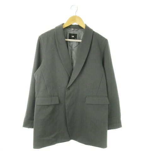 【中古】ハレ HARE テーラードジャケット ロング丈 オーバーサイズ 総裏地 袖カットオフ S グレー /AO17 メンズ 【ベクトル 古着】 250610ブランドハレ HARE表記サイズSMALL実寸サイズ肩幅：43cm　身幅：52cm　袖丈：61cm　着丈：76.5cm　　素材表地 ポリエステル 裏地 ポリエステル色グレー仕様開閉 フロントボタン×2 比翼 裏地 総裏地 センターベント状態左袖裏に汚れが見られますが、その他に目立ったダメージはなく、問題なくご使用いただける商品です。 ※あくまでも中古品ですので掲載写真や記載内容をご確認いただき、ご理解の上ご購入ください。備考品番 HA030036TR 株式会社 アダストリア商品のお問い合わせの回答を休止しております。＊各商品ページの商品詳細等をご確認の上ご購入ください。【中古】ハレ HARE テーラードジャケット ロング丈 オーバーサイズ 総裏地 袖カットオフ S グレー /AO17 メンズ 【ベクトル 古着】 250610状態ランク　”AB”詳細については、下記および「状態ランクについて」ページをご覧ください。未使用・新品の商品ほぼ新品同様の商品使用感が少なく、かなり状態の良い商品使用感はあるが、傷や汚れの少ない商品使用感の他、傷や汚れが見られる商品かなり大きな傷みがある難あり商品※S〜CランクはUSED品となりますので、使用感をご理解の上でご入札下さい。状態ランクについてinformationブランドハレ HARE表記サイズSMALL実寸サイズ肩幅：43cm　身幅：52cm　袖丈：61cm　着丈：76.5cm　　素材表地 ポリエステル 裏地 ポリエステル色グレー仕様開閉 フロントボタン×2 比翼 裏地 総裏地 センターベント状態左袖裏に汚れが見られますが、その他に目立ったダメージはなく、問題なくご使用いただける商品です。 ※あくまでも中古品ですので掲載写真や記載内容をご確認いただき、ご理解の上ご購入ください。備考品番 HA030036TR 株式会社 アダストリア商品のお問い合わせの回答を休止しております。＊各商品ページの商品詳細等をご確認の上ご購入ください。本商品は一点物です他サイトや店舗にて販売している商品です。多少のお時間差にて欠品になることもございます。予めご了承頂ますようお願い致します。ベクトル・サイズガイドはこちらこの商品と同じブランドの商品を見る