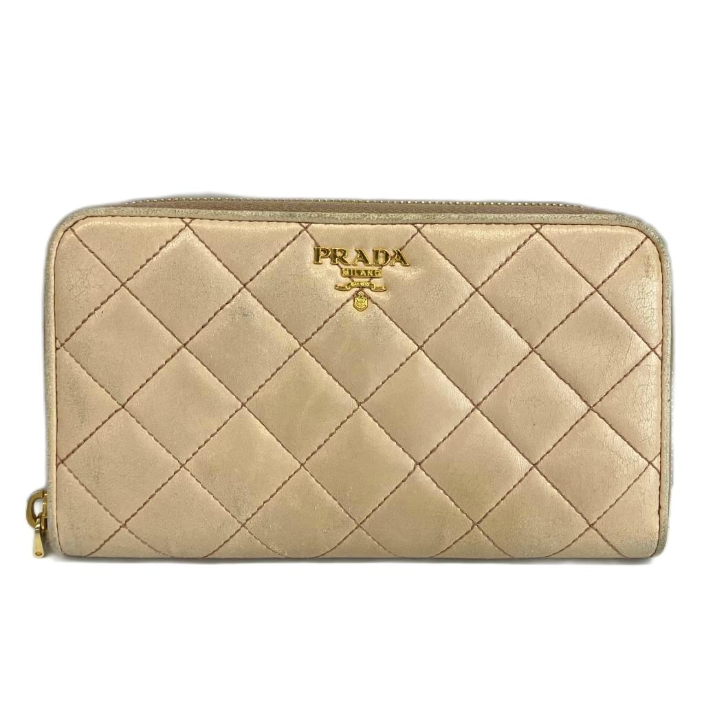 【中古】プラダ PRADA 長財布 レザー キルティング ラウンドファスナー ロゴ ゴールド金具 ベージュ /XZ ■GY18 レディース 【ベクトル 古着】 260416