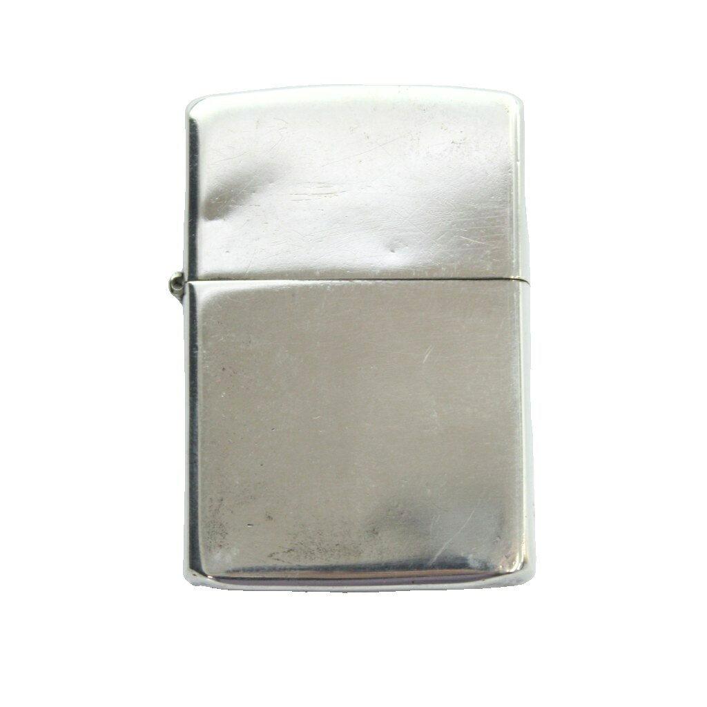【中古】ジッポー ZIPPO STERLING 1998 USA スターリングシルバー オイルライター プレーン 無地 火花確認済 シルバーカラー /MW ■GY99 その他 【ベクトル 古着】 260730ブランドジッポー ZIPPO実寸サイズ約5.5×3.6×1.2cm　色シルバーカラー 状態火花確認済みの商品です。 外装に多少のキズや汚れ、着火部分にすす汚れがございます。 ※あくまでも中古品ですので掲載写真や記載内容をご確認いただき、ご理解の上ご購入ください。付属品外箱、ケース （キズや汚れあり）備考1998年製 品番無し 火花確認済み 着火は未確認のため、オイル補充をしてからご使用ください。商品のお問い合わせの回答を休止しております。＊各商品ページの商品詳細等をご確認の上ご購入ください。【中古】ジッポー ZIPPO STERLING 1998 USA スターリングシルバー オイルライター プレーン 無地 火花確認済 シルバーカラー /MW ■GY99 その他 【ベクトル 古着】 260730状態ランク　”B”詳細については、下記および「状態ランクについて」ページをご覧ください。未使用・新品の商品ほぼ新品同様の商品使用感が少なく、かなり状態の良い商品使用感はあるが、傷や汚れの少ない商品使用感の他、傷や汚れが見られる商品かなり大きな傷みがある難あり商品※S〜CランクはUSED品となりますので、使用感をご理解の上でご入札下さい。状態ランクについてinformationブランドジッポー ZIPPO実寸サイズ約5.5×3.6×1.2cm　色シルバーカラー 状態火花確認済みの商品です。 外装に多少のキズや汚れ、着火部分にすす汚れがございます。 ※あくまでも中古品ですので掲載写真や記載内容をご確認いただき、ご理解の上ご購入ください。付属品外箱、ケース （キズや汚れあり）備考1998年製 品番無し 火花確認済み 着火は未確認のため、オイル補充をしてからご使用ください。商品のお問い合わせの回答を休止しております。＊各商品ページの商品詳細等をご確認の上ご購入ください。本商品は一点物です他サイトや店舗にて販売している商品です。多少のお時間差にて欠品になることもございます。予めご了承頂ますようお願い致します。ベクトル・サイズガイドはこちらこの商品と同じブランドの商品を見る