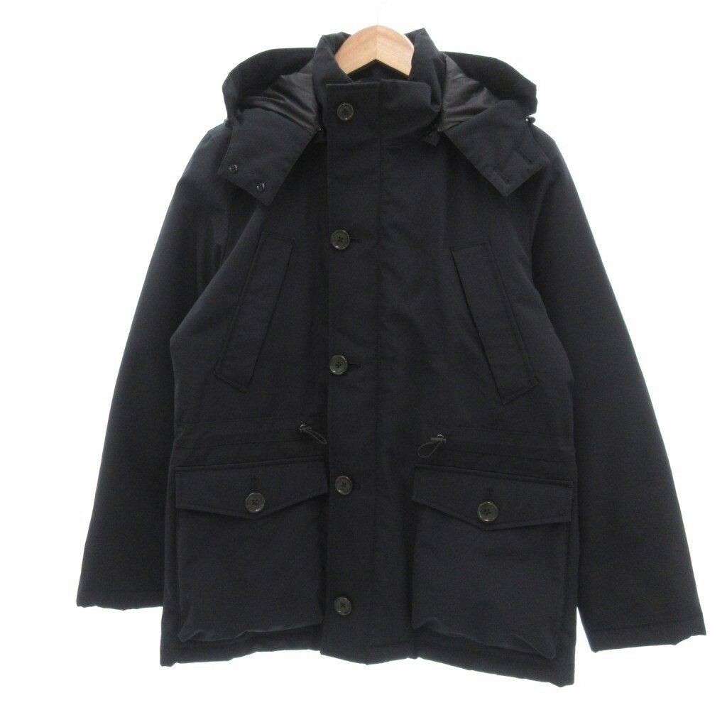 【中古】高島屋 TAKASHIMAYA ダウンジャケット M 黒 ブラック フード付き ミドル ハーフ /UO メンズ 【ベクトル 古着】 251025表記サイズM実寸サイズ肩幅：46cm　身幅：59cm　袖丈：61cm　着丈：75cm　　素材表地 ポリエステル 綿 中綿 本体 ダウン フェザー その他 ポリエステル 裏地 ポリエステル色黒 ブラック 仕様フードは取り外し可能です。状態・衿や表地に薄い汚れ その他に目立ったダメージはなく、問題なくご使用いただける商品です。 ※あくまでも中古品ですので掲載写真や記載内容をご確認いただき、ご理解の上ご購入ください。付属品フード備考PTX-86620 株式会社ジェイエフティエンタープライズ こちらのお品物は店舗で保管しておらず、店頭販売出来かねます。（※お取り寄せも出来かねます）商品のお問い合わせの回答を休止しております。＊各商品ページの商品詳細等をご確認の上ご購入ください。【中古】高島屋 TAKASHIMAYA ダウンジャケット M 黒 ブラック フード付き ミドル ハーフ /UO メンズ 【ベクトル 古着】 251025状態ランク　”AB”詳細については、下記および「状態ランクについて」ページをご覧ください。未使用・新品の商品ほぼ新品同様の商品使用感が少なく、かなり状態の良い商品使用感はあるが、傷や汚れの少ない商品使用感の他、傷や汚れが見られる商品かなり大きな傷みがある難あり商品※S〜CランクはUSED品となりますので、使用感をご理解の上でご入札下さい。状態ランクについてinformation表記サイズM実寸サイズ肩幅：46cm　身幅：59cm　袖丈：61cm　着丈：75cm　　素材表地 ポリエステル 綿 中綿 本体 ダウン フェザー その他 ポリエステル 裏地 ポリエステル色黒 ブラック 仕様フードは取り外し可能です。状態・衿や表地に薄い汚れ その他に目立ったダメージはなく、問題なくご使用いただける商品です。 ※あくまでも中古品ですので掲載写真や記載内容をご確認いただき、ご理解の上ご購入ください。付属品フード備考PTX-86620 株式会社ジェイエフティエンタープライズ こちらのお品物は店舗で保管しておらず、店頭販売出来かねます。（※お取り寄せも出来かねます）商品のお問い合わせの回答を休止しております。＊各商品ページの商品詳細等をご確認の上ご購入ください。本商品は一点物です他サイトや店舗にて販売している商品です。多少のお時間差にて欠品になることもございます。予めご了承頂ますようお願い致します。ベクトル・サイズガイドはこちらこの商品と同じブランドの商品を見る