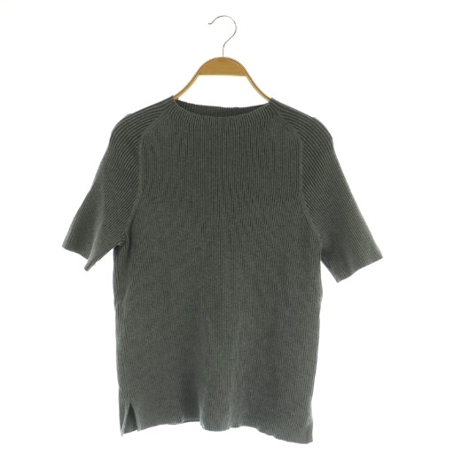 【中古】ミラオーウェン Mila Owen 23AW ボトルネック五分袖リブニット カットソー 0 グレー /MY ■OS レディース 【ベクトル 古着】 251027ブランドミラオーウェン Mila Owen表記サイズ0実寸サイズ身幅：41cm　着丈：56cm　ゆき丈：40cm　　素材綿 ナイロン ポリウレタン色グレー状態使用感が少なく、かなり状態の良い商品です。 ※あくまでも中古品ですので掲載写真や記載内容をご確認いただき、ご理解の上ご購入ください。備考・09WNT234176 ・(株)マッシュスタイルラボ商品のお問い合わせの回答を休止しております。＊各商品ページの商品詳細等をご確認の上ご購入ください。【中古】ミラオーウェン Mila Owen 23AW ボトルネック五分袖リブニット カットソー 0 グレー /MY ■OS レディース 【ベクトル 古着】 251027状態ランク　”A”詳細については、下記および「状態ランクについて」ページをご覧ください。未使用・新品の商品ほぼ新品同様の商品使用感が少なく、かなり状態の良い商品使用感はあるが、傷や汚れの少ない商品使用感の他、傷や汚れが見られる商品かなり大きな傷みがある難あり商品※S〜CランクはUSED品となりますので、使用感をご理解の上でご入札下さい。状態ランクについてinformationブランドミラオーウェン Mila Owen表記サイズ0実寸サイズ身幅：41cm　着丈：56cm　ゆき丈：40cm　　素材綿 ナイロン ポリウレタン色グレー状態使用感が少なく、かなり状態の良い商品です。 ※あくまでも中古品ですので掲載写真や記載内容をご確認いただき、ご理解の上ご購入ください。備考・09WNT234176 ・(株)マッシュスタイルラボ商品のお問い合わせの回答を休止しております。＊各商品ページの商品詳細等をご確認の上ご購入ください。本商品は一点物です他サイトや店舗にて販売している商品です。多少のお時間差にて欠品になることもございます。予めご了承頂ますようお願い致します。ベクトル・サイズガイドはこちらこの商品と同じブランドの商品を見る