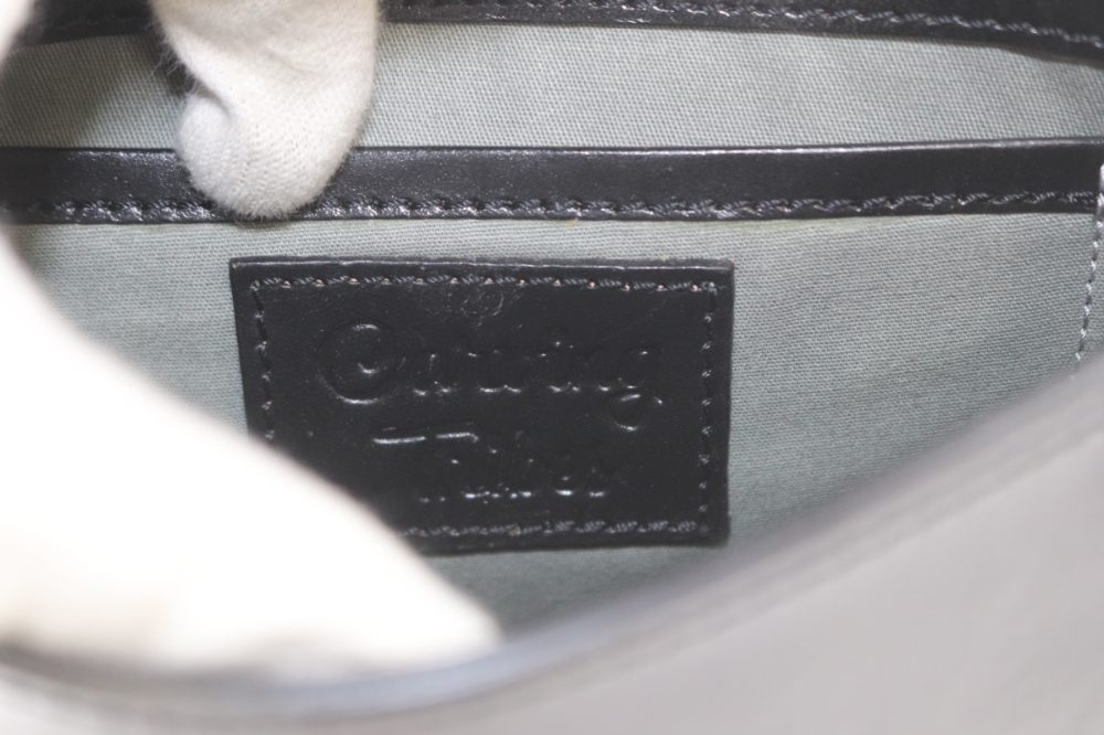【中古】カービングトライブス グレースコンチネンタル CARVING TRIBES ペイズリーミニバッグ Paisley Mini Bag ショルダーバッグ ワンショルダー レザー ブラック /YO18 レディース 【ベクトル 古着】 260219