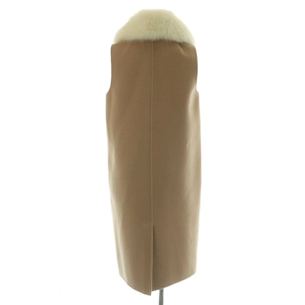 【中古】フェンディ FENDI フォックスファージレ カリグラフィーボタン ベスト 前...