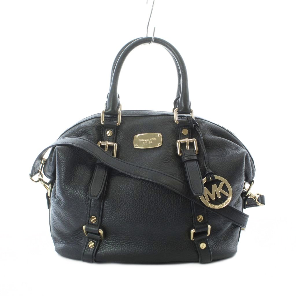 【中古】マイケルコース MICHAEL KORS ベッドフォード ラゲージ ミディアム サッチェル 2WAYバッグ 黒 ブラック ロゴプレート ロゴチャーム ゴールド金具 /RI ■OS レディース 【ベクトル 古着】 260323ブランドマイケルコース MICHAEL KORS実寸サイズ持ち手の長さ：37.5cm　ヨコ：35cm　タテ：28cm　マチ：13cm　ショルダーの長さ：98.5〜110.5cm　　素材レザー色黒 ブラック状態この商品には下記のようなダメージがあります。 ・金具と取手に傷 ・取手のコバにベタつき ・底に白い汚れ ※全体的に中古品としての使用感とダメージがありますが、通常使用には支障のない商品です。 掲載写真や記載内容をご確認いただき、ご理解の上ご購入ください。付属品付属品なし備考品番 35H2GBFS2L商品のお問い合わせの回答を休止しております。＊各商品ページの商品詳細等をご確認の上ご購入ください。【中古】マイケルコース MICHAEL KORS ベッドフォード ラゲージ ミディアム サッチェル 2WAYバッグ 黒 ブラック ロゴプレート ロゴチャーム ゴールド金具 /RI ■OS レディース 【ベクトル 古着】 260323状態ランク　”B”詳細については、下記および「状態ランクについて」ページをご覧ください。未使用・新品の商品ほぼ新品同様の商品使用感が少なく、かなり状態の良い商品使用感はあるが、傷や汚れの少ない商品使用感の他、傷や汚れが見られる商品かなり大きな傷みがある難あり商品※S〜CランクはUSED品となりますので、使用感をご理解の上でご入札下さい。状態ランクについてinformationブランドマイケルコース MICHAEL KORS実寸サイズ持ち手の長さ：37.5cm　ヨコ：35cm　タテ：28cm　マチ：13cm　ショルダーの長さ：98.5〜110.5cm　　素材レザー色黒 ブラック状態この商品には下記のようなダメージがあります。 ・金具と取手に傷 ・取手のコバにベタつき ・底に白い汚れ ※全体的に中古品としての使用感とダメージがありますが、通常使用には支障のない商品です。 掲載写真や記載内容をご確認いただき、ご理解の上ご購入ください。付属品付属品なし備考品番 35H2GBFS2L商品のお問い合わせの回答を休止しております。＊各商品ページの商品詳細等をご確認の上ご購入ください。本商品は一点物です他サイトや店舗にて販売している商品です。多少のお時間差にて欠品になることもございます。予めご了承頂ますようお願い致します。ベクトル・サイズガイドはこちらこの商品と同じブランドの商品を見る
