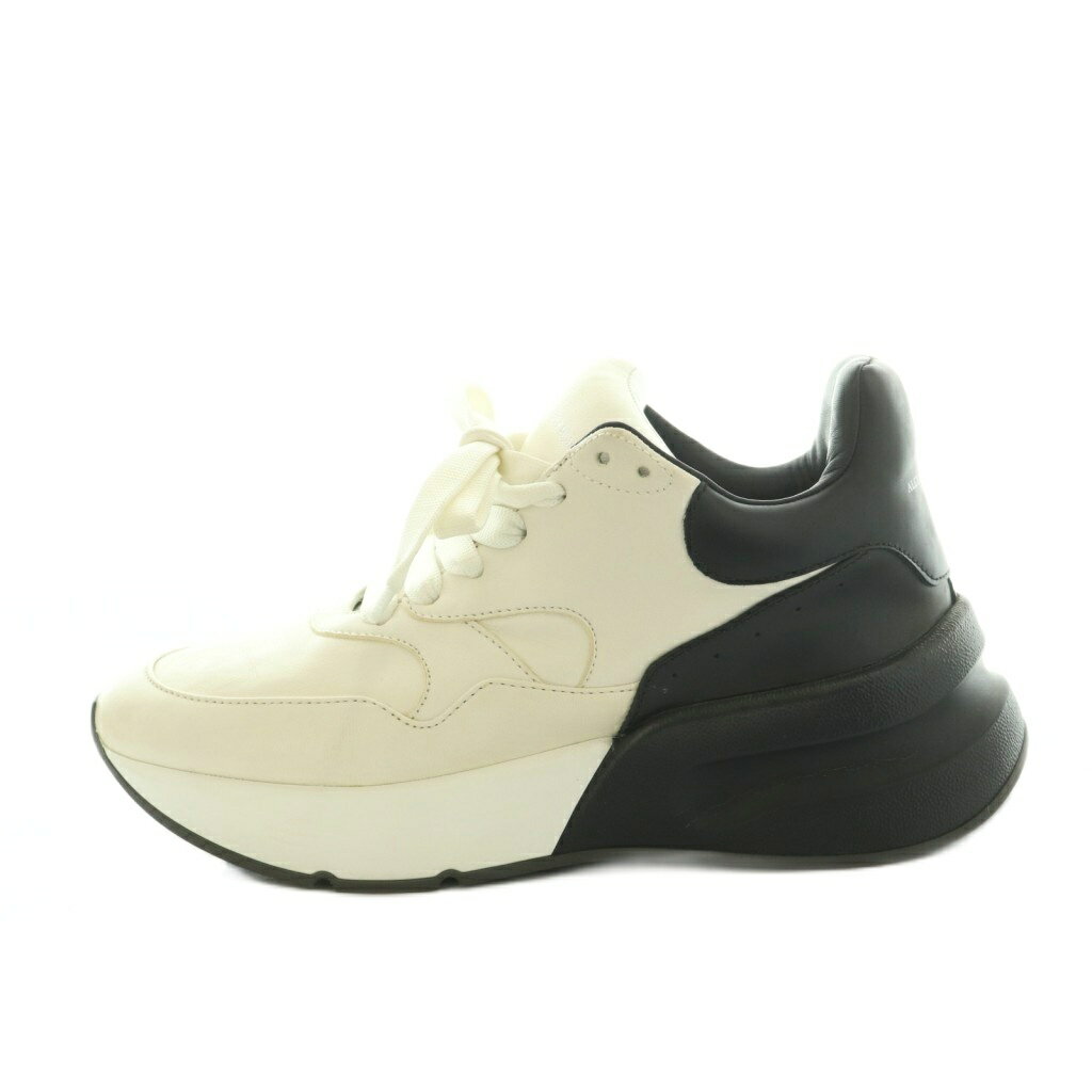 【中古】アレキサンダーマックイーン ALEXANDER MCQUEEN Oversized Runne スニーカー シューズ 厚底 38.5D 25.5cm オフホワイト 黒 533709 /MI ■OS レディース 【ベクトル 古着】 260424