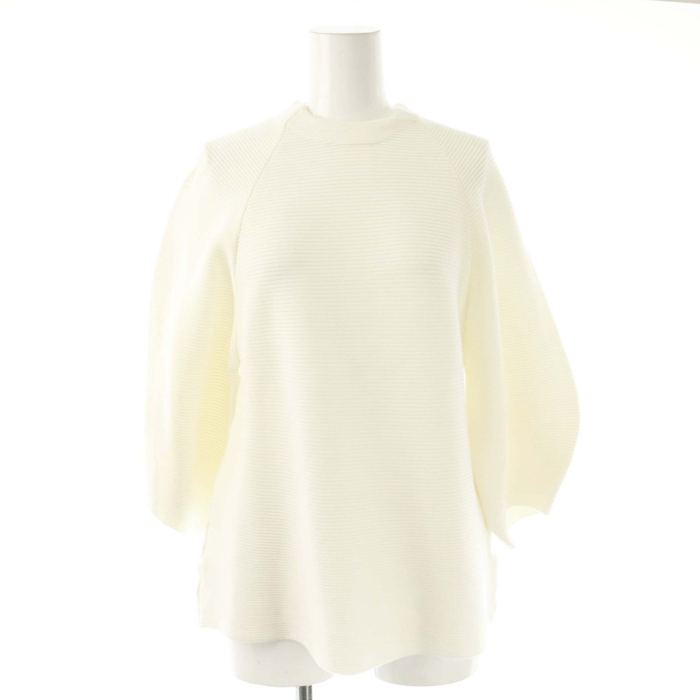 【中古】アドーア ADORE 七分袖 ニットプルオーバー セーター 38 白 ホワイト /HS ■OS レディース 【ベクトル 古着】 260424ブランドアドーア ADORE表記サイズ38実寸サイズ身幅：40.5cm　着丈：53cm　ゆき丈：57cm　　素材レーヨン ポリエステル色ホワイト状態全体的に毛羽立ちと、前側左袖上部に汚れがありますが、その他に目立ったダメージはなく、問題なくご使用いただける商品です。 ※あくまでも中古品ですので掲載写真や記載内容をご確認いただき、ご理解の上ご購入ください。商品のお問い合わせの回答を休止しております。＊各商品ページの商品詳細等をご確認の上ご購入ください。【中古】アドーア ADORE 七分袖 ニットプルオーバー セーター 38 白 ホワイト /HS ■OS レディース 【ベクトル 古着】 260424状態ランク　”AB”詳細については、下記および「状態ランクについて」ページをご覧ください。未使用・新品の商品ほぼ新品同様の商品使用感が少なく、かなり状態の良い商品使用感はあるが、傷や汚れの少ない商品使用感の他、傷や汚れが見られる商品かなり大きな傷みがある難あり商品※S〜CランクはUSED品となりますので、使用感をご理解の上でご入札下さい。状態ランクについてinformationブランドアドーア ADORE表記サイズ38実寸サイズ身幅：40.5cm　着丈：53cm　ゆき丈：57cm　　素材レーヨン ポリエステル色ホワイト状態全体的に毛羽立ちと、前側左袖上部に汚れがありますが、その他に目立ったダメージはなく、問題なくご使用いただける商品です。 ※あくまでも中古品ですので掲載写真や記載内容をご確認いただき、ご理解の上ご購入ください。商品のお問い合わせの回答を休止しております。＊各商品ページの商品詳細等をご確認の上ご購入ください。本商品は一点物です他サイトや店舗にて販売している商品です。多少のお時間差にて欠品になることもございます。予めご了承頂ますようお願い致します。ベクトル・サイズガイドはこちらこの商品と同じブランドの商品を見る