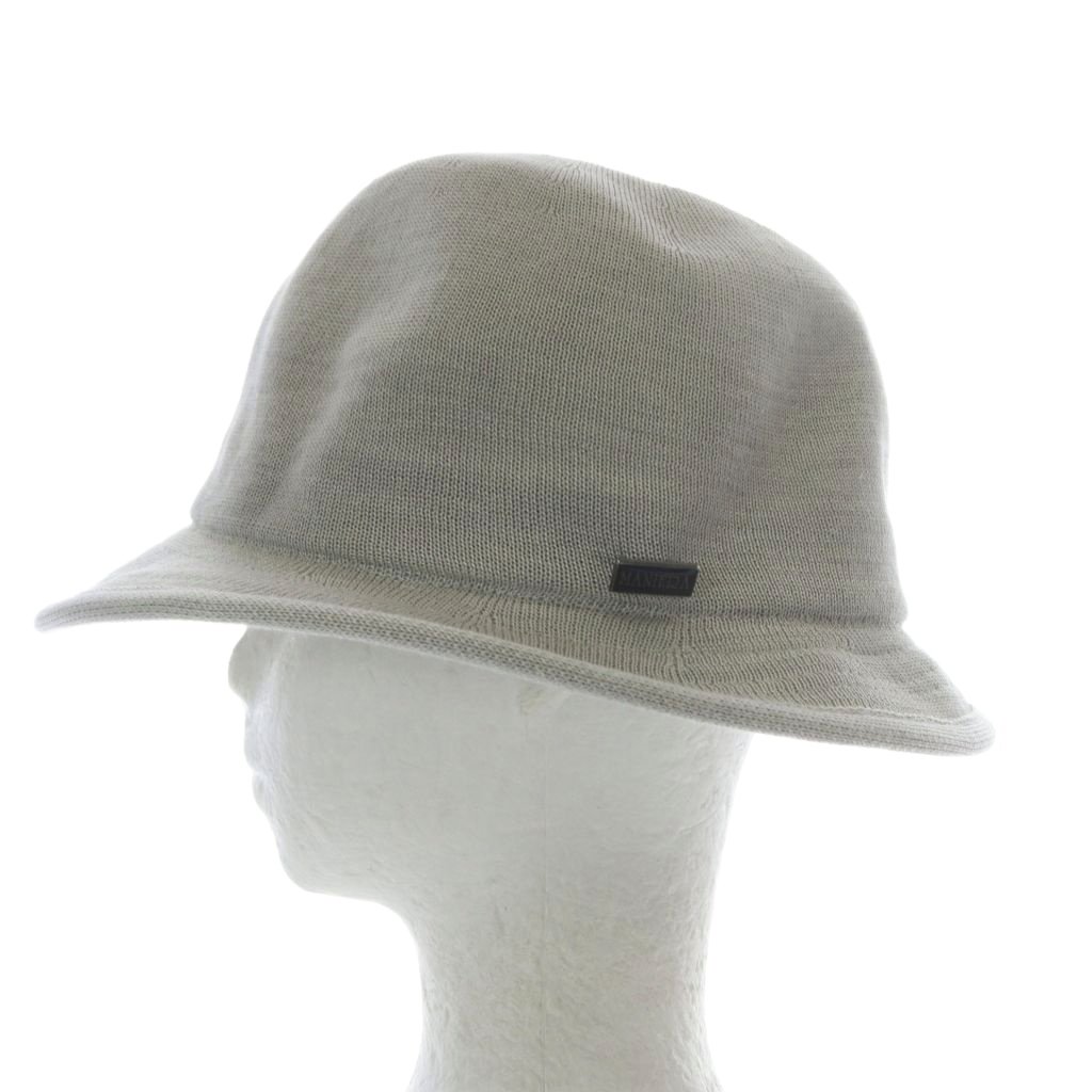 【中古】マニエラ MANIERA 帽子 サーモハット 中折れ シルク L ライトグレー /YO27 ■SH メンズ 【ベクトル 古着】 260629表記サイズL実寸サイズつば：5.5cm　頭周り：約59-60cm　　素材表地：絹、ポリエステル 裏地：ポリエステル、アクリル、ナイロン色ライトグレー状態使用感が少なく、かなり状態の良い商品です。 ※あくまでも中古品ですので掲載写真や記載内容をご確認いただき、ご理解の上ご購入ください。付属品付属品なし商品のお問い合わせの回答を休止しております。＊各商品ページの商品詳細等をご確認の上ご購入ください。【中古】マニエラ MANIERA 帽子 サーモハット 中折れ シルク L ライトグレー /YO27 ■SH メンズ 【ベクトル 古着】 260629状態ランク　”A”詳細については、下記および「状態ランクについて」ページをご覧ください。未使用・新品の商品ほぼ新品同様の商品使用感が少なく、かなり状態の良い商品使用感はあるが、傷や汚れの少ない商品使用感の他、傷や汚れが見られる商品かなり大きな傷みがある難あり商品※S〜CランクはUSED品となりますので、使用感をご理解の上でご入札下さい。状態ランクについてinformation表記サイズL実寸サイズつば：5.5cm　頭周り：約59-60cm　　素材表地：絹、ポリエステル 裏地：ポリエステル、アクリル、ナイロン色ライトグレー状態使用感が少なく、かなり状態の良い商品です。 ※あくまでも中古品ですので掲載写真や記載内容をご確認いただき、ご理解の上ご購入ください。付属品付属品なし商品のお問い合わせの回答を休止しております。＊各商品ページの商品詳細等をご確認の上ご購入ください。本商品は一点物です他サイトや店舗にて販売している商品です。多少のお時間差にて欠品になることもございます。予めご了承頂ますようお願い致します。ベクトル・サイズガイドはこちらこの商品と同じブランドの商品を見る