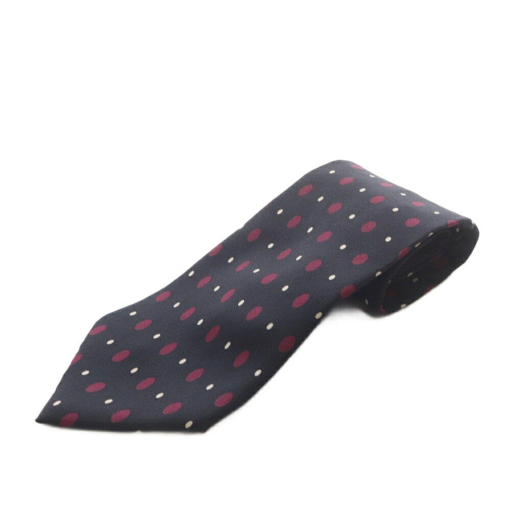 【中古】バーバリーズ Burberrys ネクタイ OF LONDON ドット柄 シルク ブラック /YO29 ■SH メンズ 【ベクトル 古着】 260711ブランドバーバリーズ Burberrys実寸サイズ大剣：9.5cm　全長：約148cm　　素材絹色黒 ブラック状態使用によるスレとほつれがございますが、その他に目立ったダメージはなく、問題なくご使用いただける商品です。 ※あくまでも中古品ですので掲載写真や記載内容をご確認いただき、ご理解の上ご購入ください。付属品付属品なし商品のお問い合わせの回答を休止しております。＊各商品ページの商品詳細等をご確認の上ご購入ください。【中古】バーバリーズ Burberrys ネクタイ OF LONDON ドット柄 シルク ブラック /YO29 ■SH メンズ 【ベクトル 古着】 260711状態ランク　”AB”詳細については、下記および「状態ランクについて」ページをご覧ください。未使用・新品の商品ほぼ新品同様の商品使用感が少なく、かなり状態の良い商品使用感はあるが、傷や汚れの少ない商品使用感の他、傷や汚れが見られる商品かなり大きな傷みがある難あり商品※S〜CランクはUSED品となりますので、使用感をご理解の上でご入札下さい。状態ランクについてinformationブランドバーバリーズ Burberrys実寸サイズ大剣：9.5cm　全長：約148cm　　素材絹色黒 ブラック状態使用によるスレとほつれがございますが、その他に目立ったダメージはなく、問題なくご使用いただける商品です。 ※あくまでも中古品ですので掲載写真や記載内容をご確認いただき、ご理解の上ご購入ください。付属品付属品なし商品のお問い合わせの回答を休止しております。＊各商品ページの商品詳細等をご確認の上ご購入ください。本商品は一点物です他サイトや店舗にて販売している商品です。多少のお時間差にて欠品になることもございます。予めご了承頂ますようお願い致します。ベクトル・サイズガイドはこちらこの商品と同じブランドの商品を見る