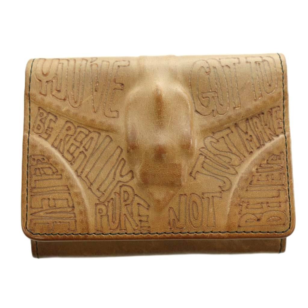 【中古】ミハラヤスヒロ MIHARA YASUHIRO INVISIBLE カードケース 二つ折り コンパクト レザー 総柄 茶 ブラウン /BB レディース 【ベクトル 古着】 260816ブランドミハラヤスヒロ MIHARA YASUHIRO実寸サイズヨコ：10.4cm　タテ：9cm　マチ：1cm　　素材レザー色茶 ブラウン状態全体的にスレ、傷の使用感がございます。 ※全体的に中古品としての使用感と上記のようなダメージがあります。掲載写真や記載内容をご確認いただき、ご理解の上ご購入ください。付属品箱商品のお問い合わせの回答を休止しております。＊各商品ページの商品詳細等をご確認の上ご購入ください。【中古】ミハラヤスヒロ MIHARA YASUHIRO INVISIBLE カードケース 二つ折り コンパクト レザー 総柄 茶 ブラウン /BB レディース 【ベクトル 古着】 260816状態ランク　”B”詳細については、下記および「状態ランクについて」ページをご覧ください。未使用・新品の商品ほぼ新品同様の商品使用感が少なく、かなり状態の良い商品使用感はあるが、傷や汚れの少ない商品使用感の他、傷や汚れが見られる商品かなり大きな傷みがある難あり商品※S〜CランクはUSED品となりますので、使用感をご理解の上でご入札下さい。状態ランクについてinformationブランドミハラヤスヒロ MIHARA YASUHIRO実寸サイズヨコ：10.4cm　タテ：9cm　マチ：1cm　　素材レザー色茶 ブラウン状態全体的にスレ、傷の使用感がございます。 ※全体的に中古品としての使用感と上記のようなダメージがあります。掲載写真や記載内容をご確認いただき、ご理解の上ご購入ください。付属品箱商品のお問い合わせの回答を休止しております。＊各商品ページの商品詳細等をご確認の上ご購入ください。本商品は一点物です他サイトや店舗にて販売している商品です。多少のお時間差にて欠品になることもございます。予めご了承頂ますようお願い致します。ベクトル・サイズガイドはこちらこの商品と同じブランドの商品を見る