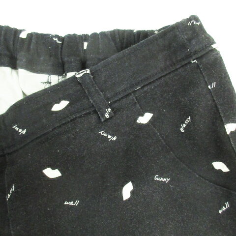 ラシャベルの浅色のストーン付き広脚ジーンズは2025年ので高さウエストでスリム直筒パンツを演出します。